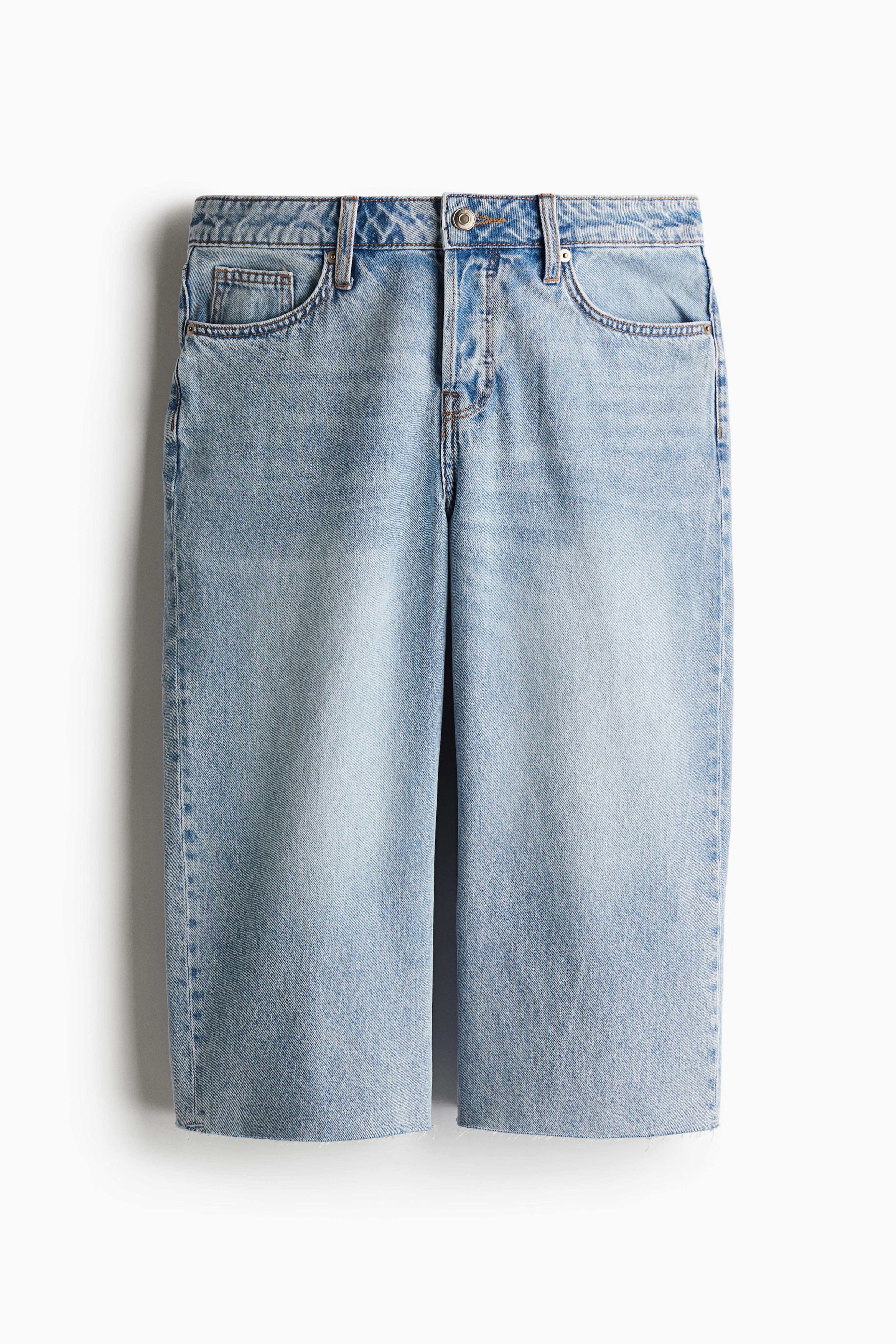 Low Knee-Length Denim Shorts Product Image