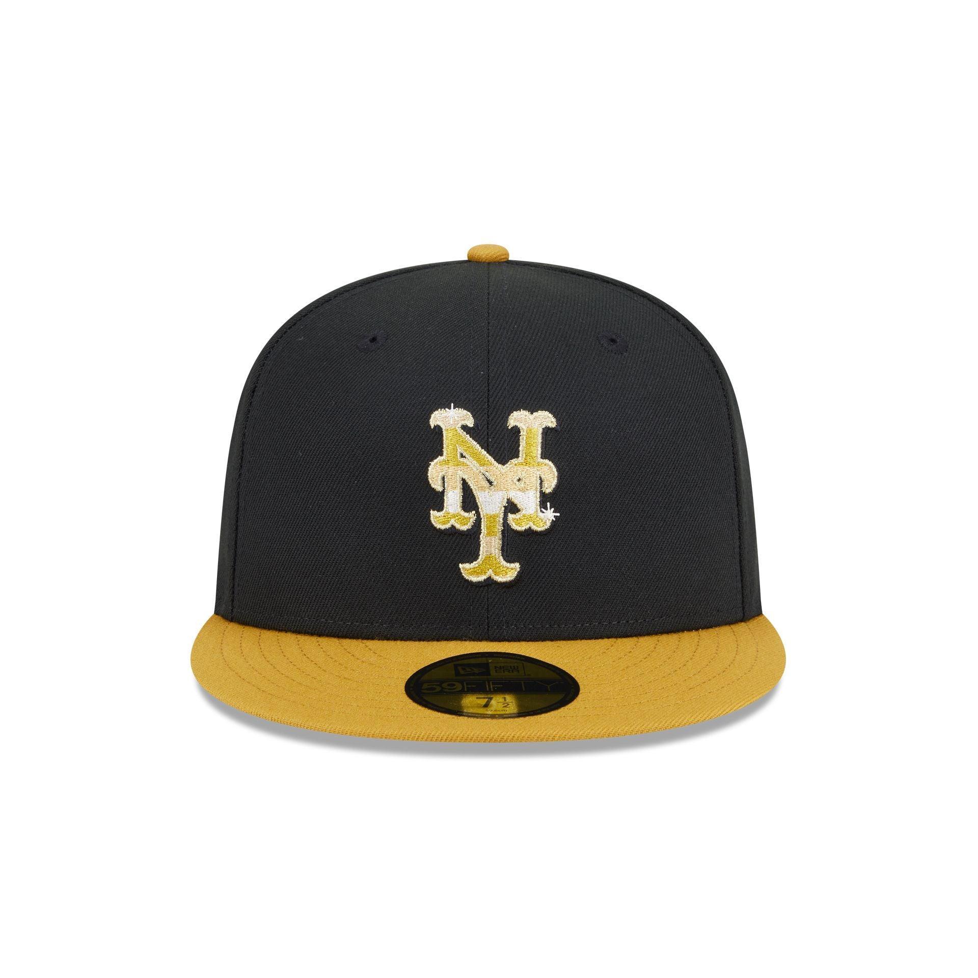 New York Mets Metallic Gold Logo 59FIFTY Fitted Hat Male Product Image
