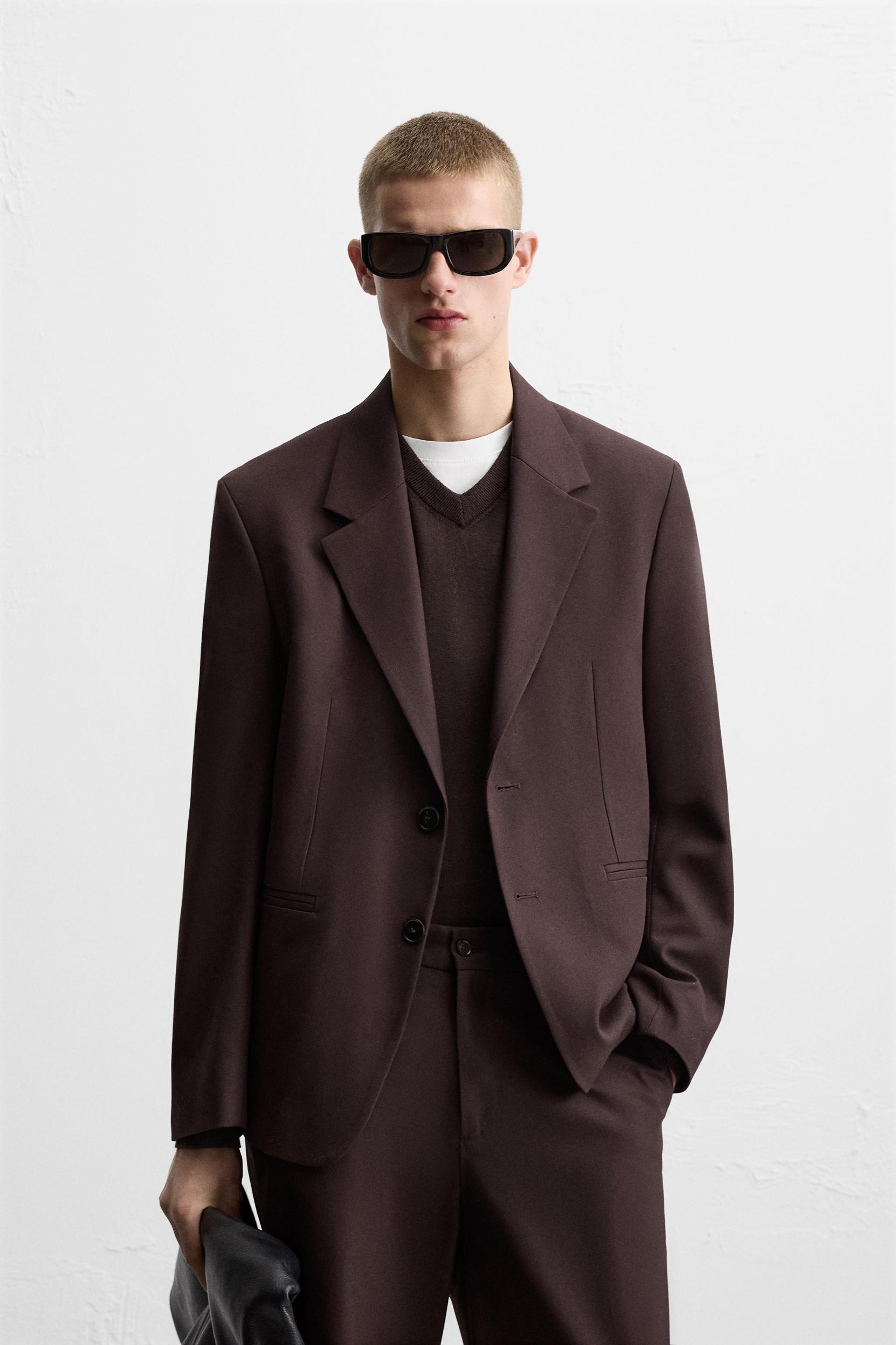 REGULAR FIT SUIT JACKET Product Image