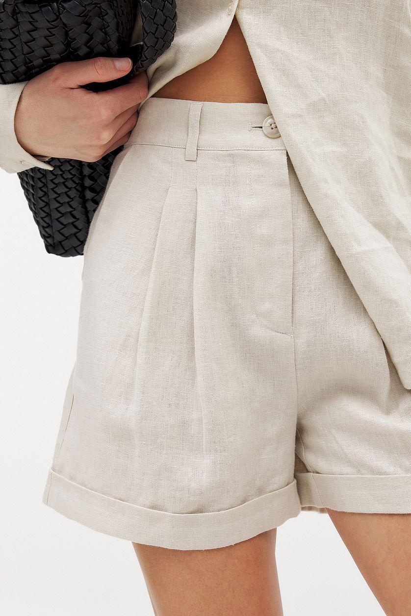 Linen Folded Shorts Product Image