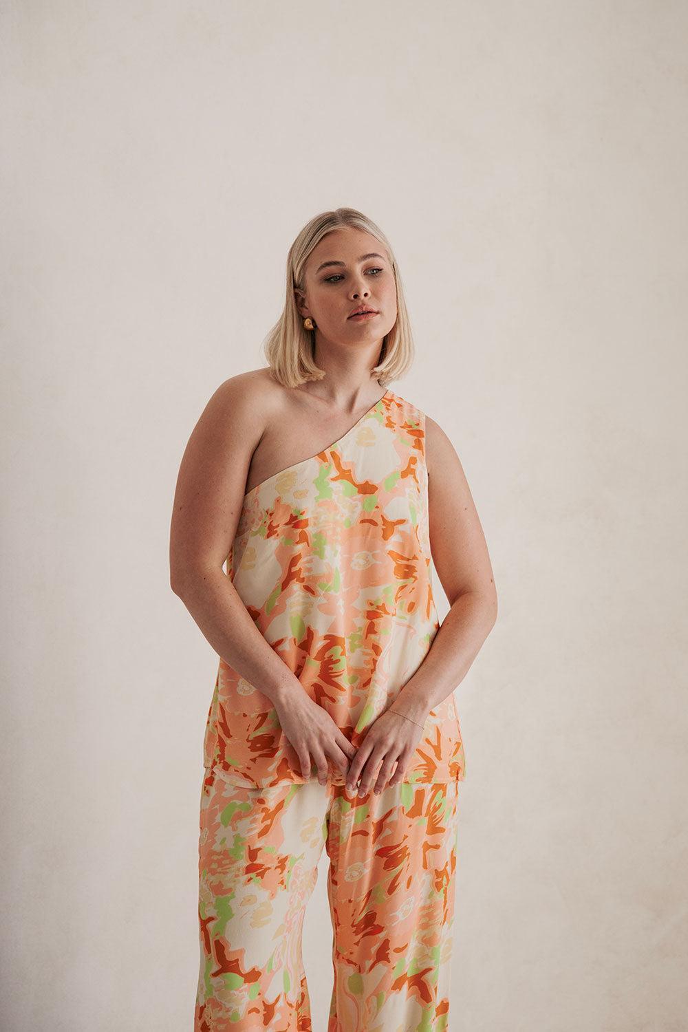 Parlour Top - Motion Floral Product Image