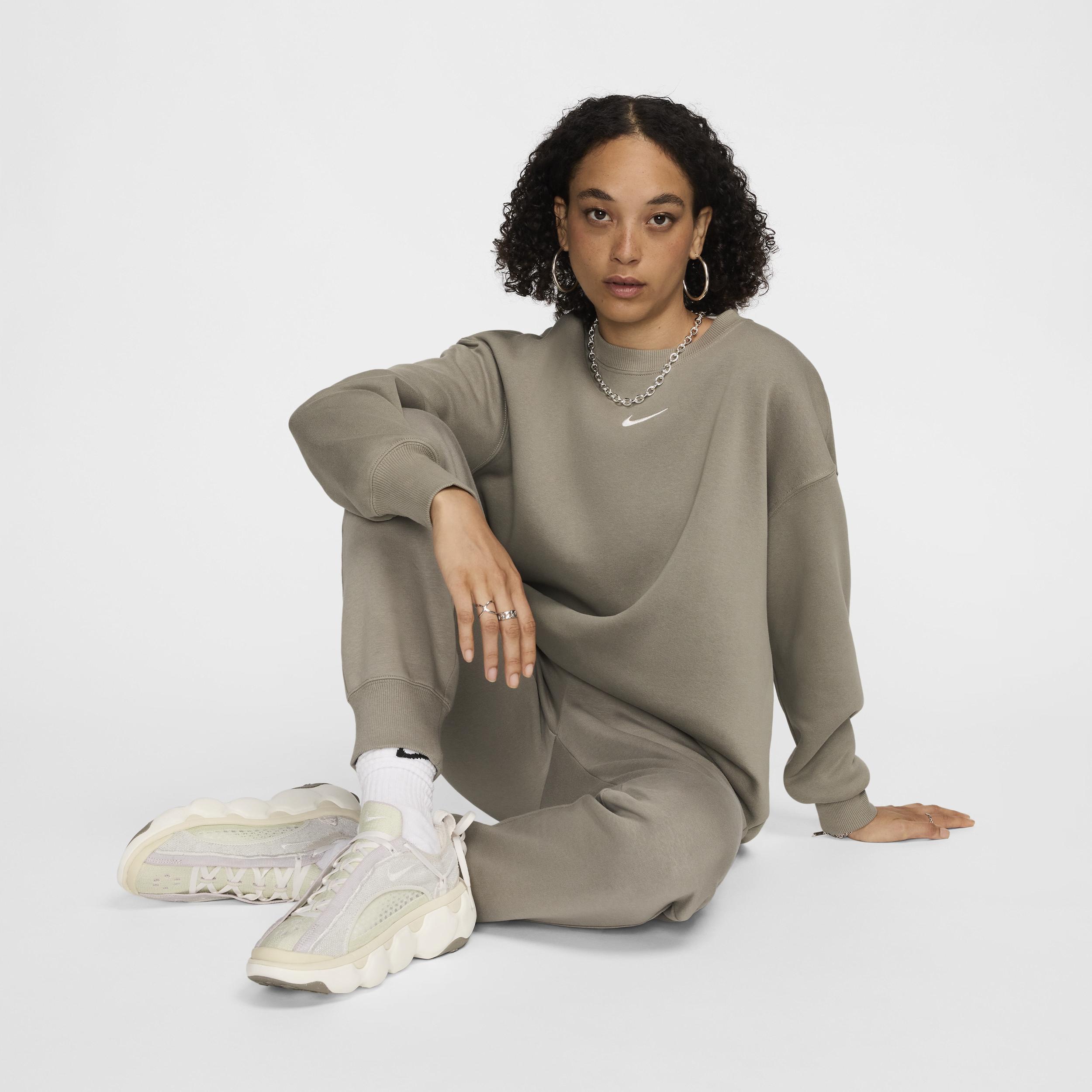 Womens Nike Sportswear Phoenix Fleece Oversized Crewneck Sweatshirt Product Image