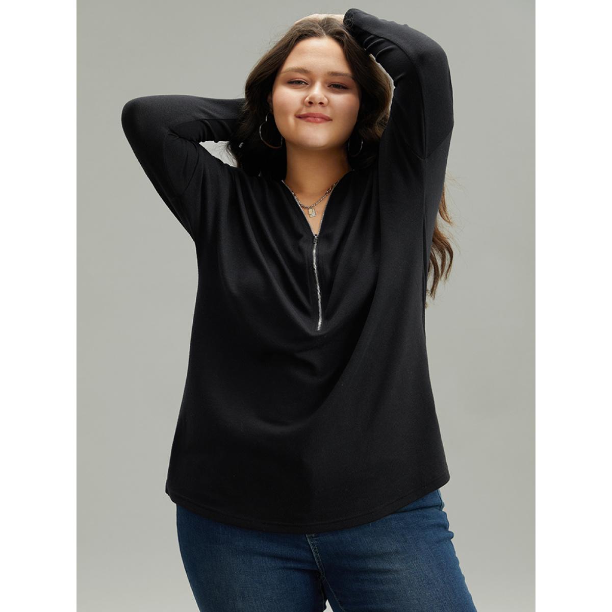 Plus Size Solid Zipper Detail Patchwork T-shirt Black Women Casual Plain Plain V-neck Dailywear T-shirts BloomChic 22-24/3X Product Image