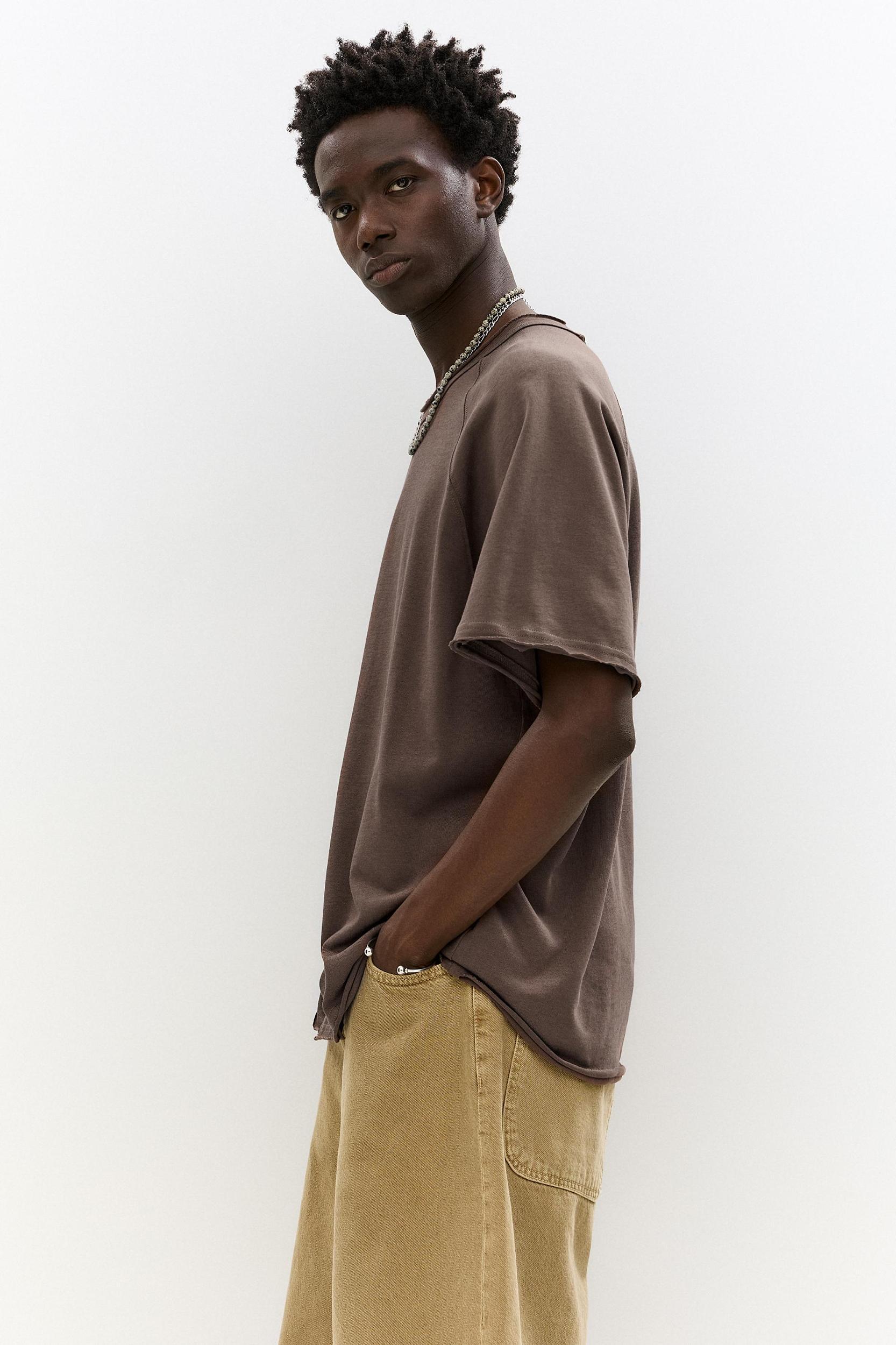 Short sleeve T-shirt with piping Product Image