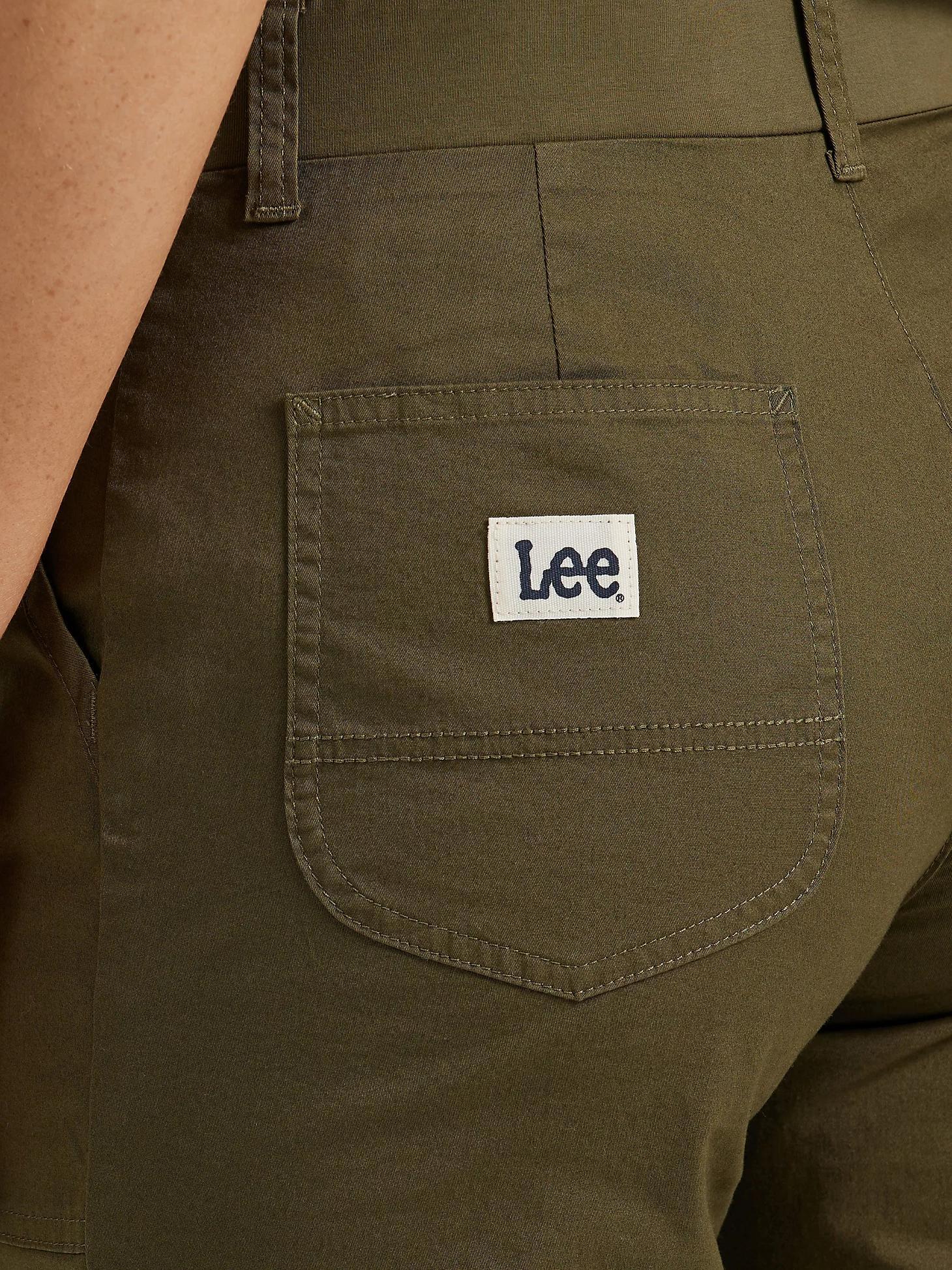 Women's Ultra Lux Comfort with Flex-to-Go Relaxed Fit Utility Skimmer | Women's Capris & Crops | Lee® Product Image