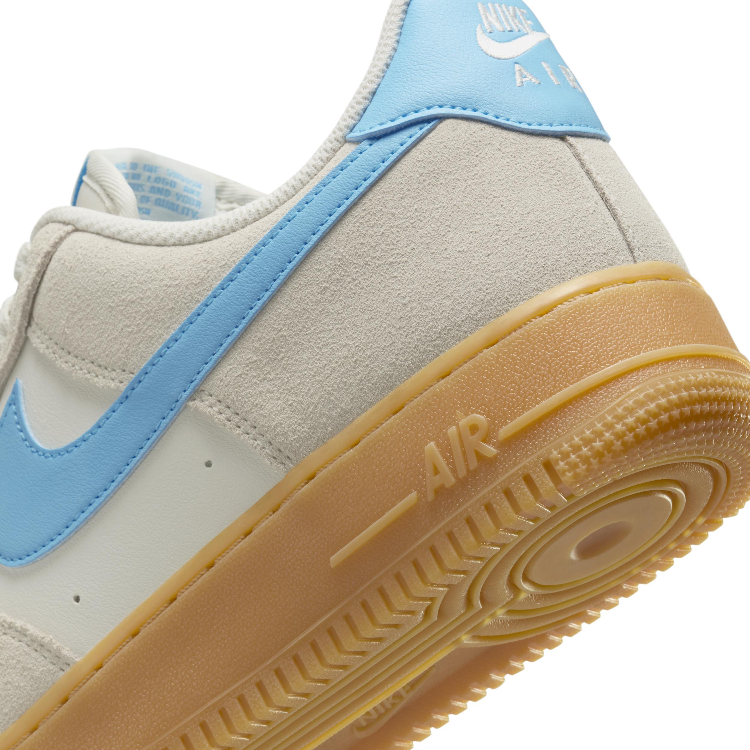 Nike Air Force 1 '07 LV8 Men's Shoes Product Image