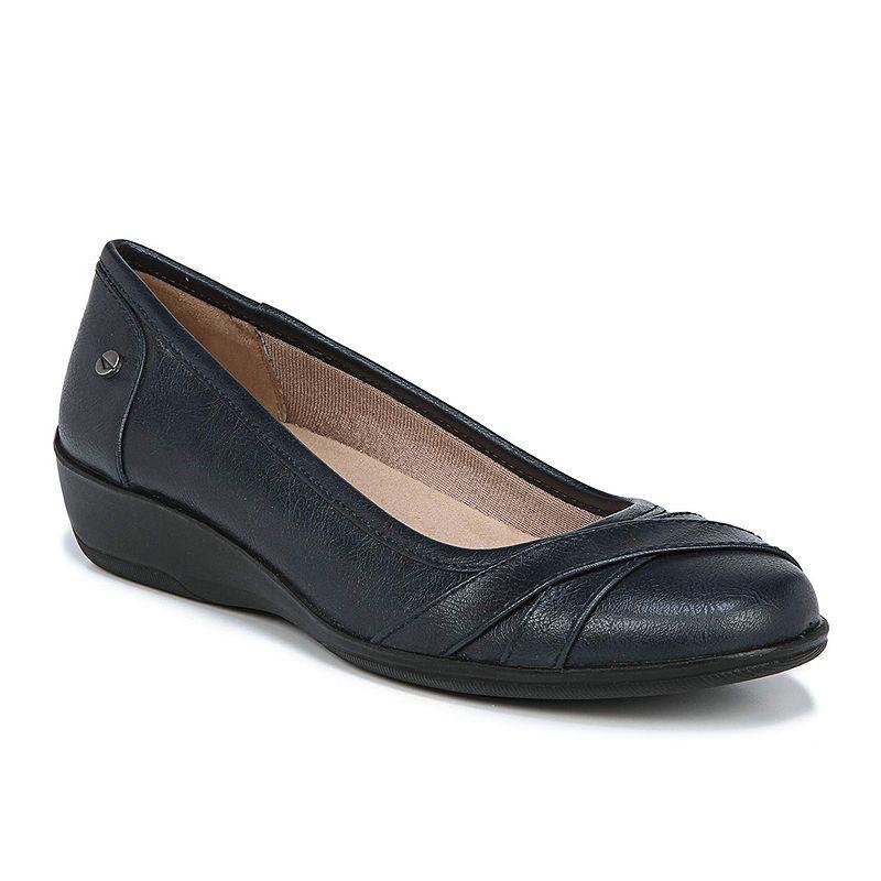 Lifestride Womens Loyal Flat Product Image