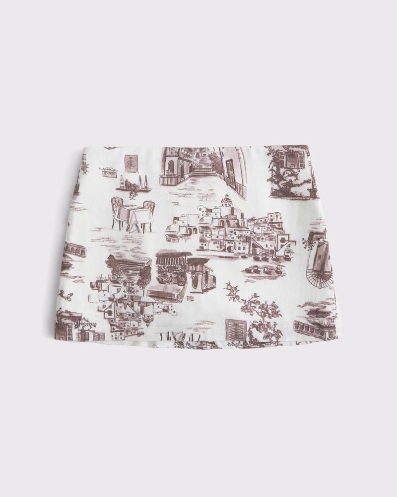 The A&F Scarlett Mid Rise Linen-Blend Mini Skort Product Image