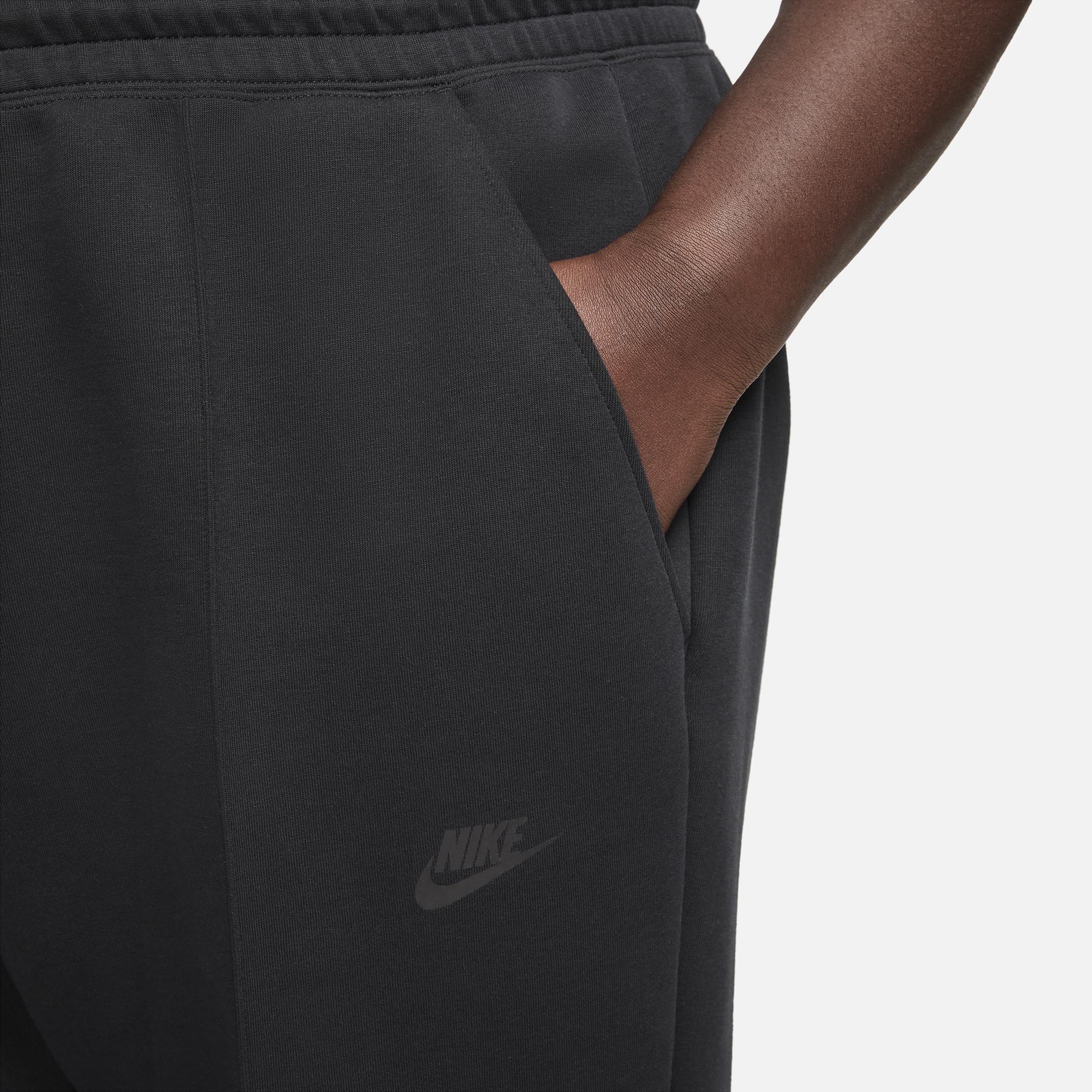 Women's Nike Sportswear Tech Fleece Mid-Rise Jogger Pants (Plus Size) Product Image