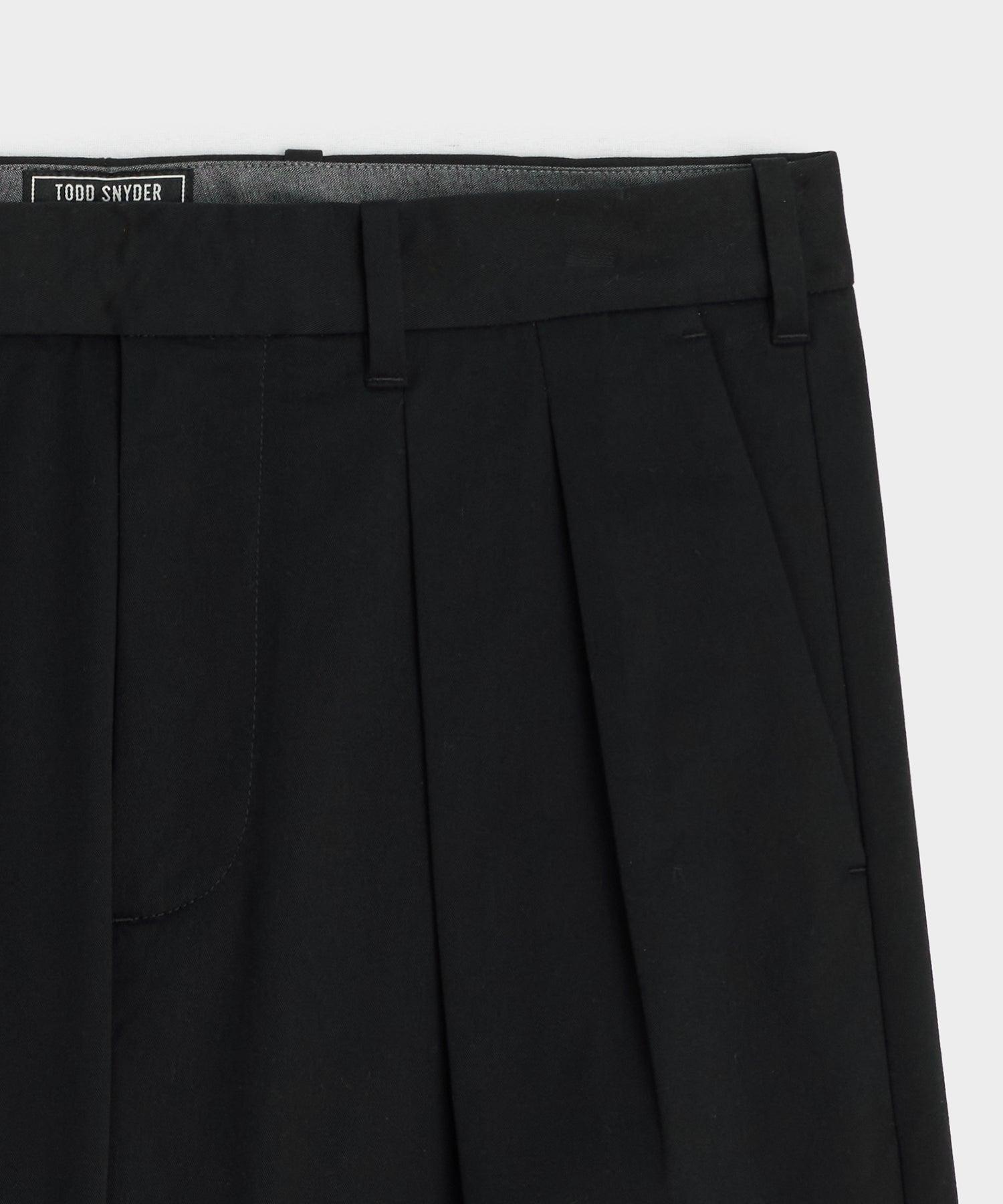 7" Pleated Tab Short Product Image