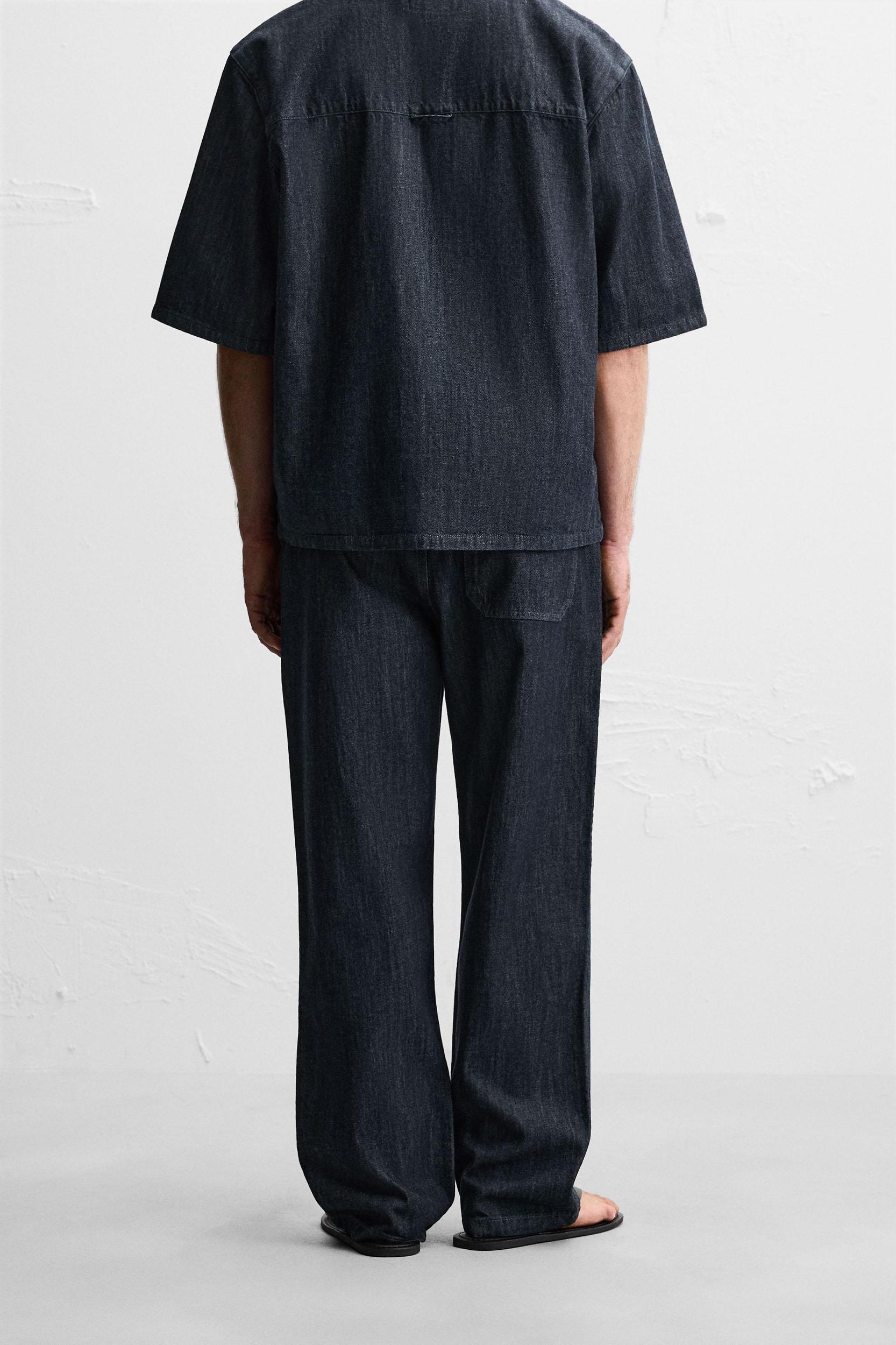 RELAXED FIT JOGGER JEANS Product Image