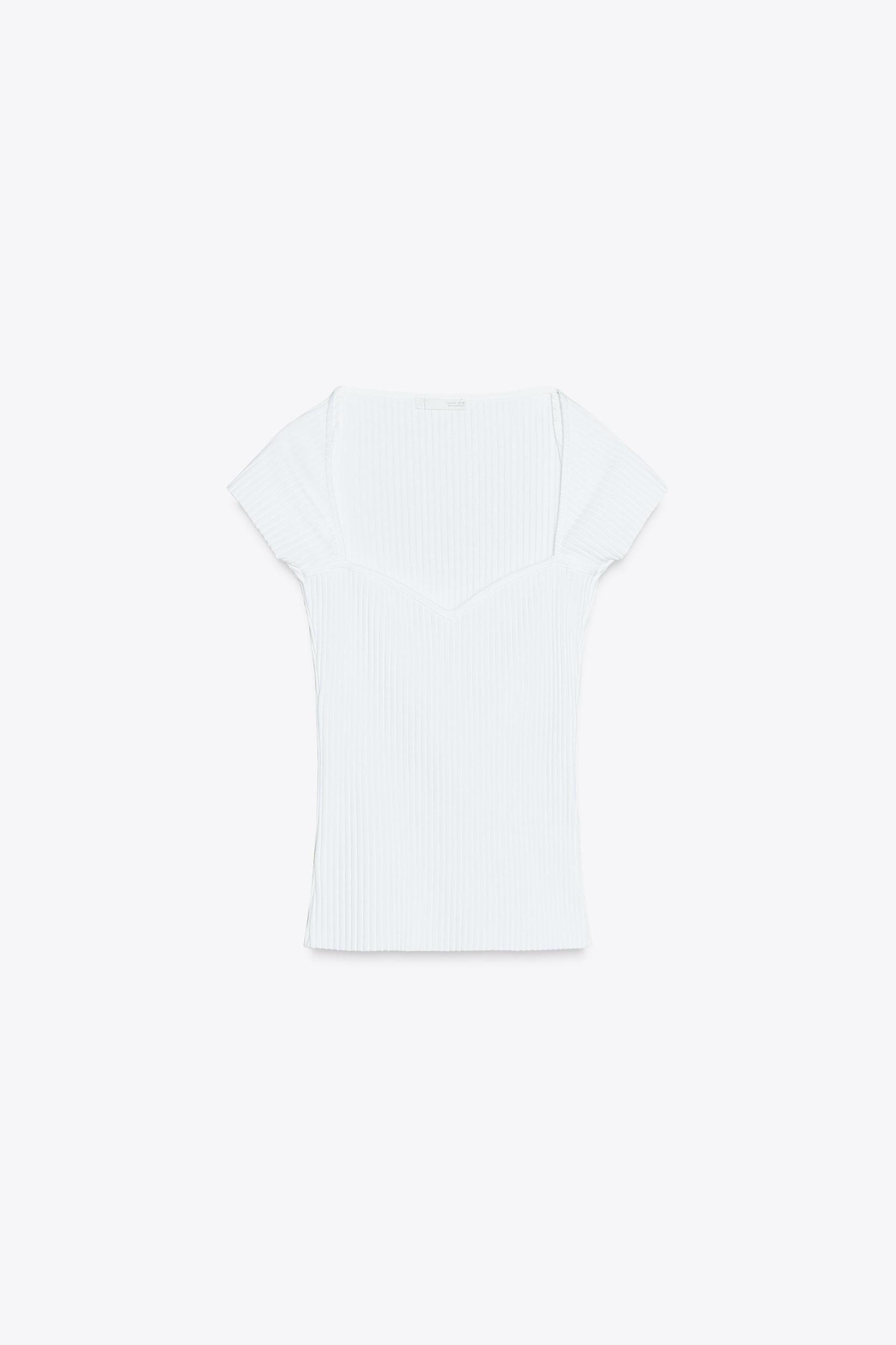 RIBBED SWEETHEART NECKLINE TOP Product Image