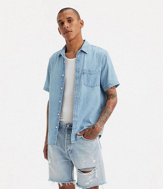 Levi's® Classic Fit Short Sleeve Chambray Woven Shirt Product Image