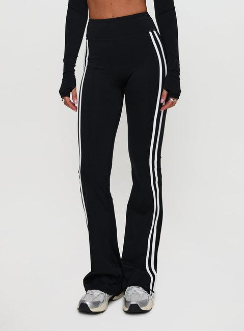 Fast Track Active Flare Pants Black Product Image