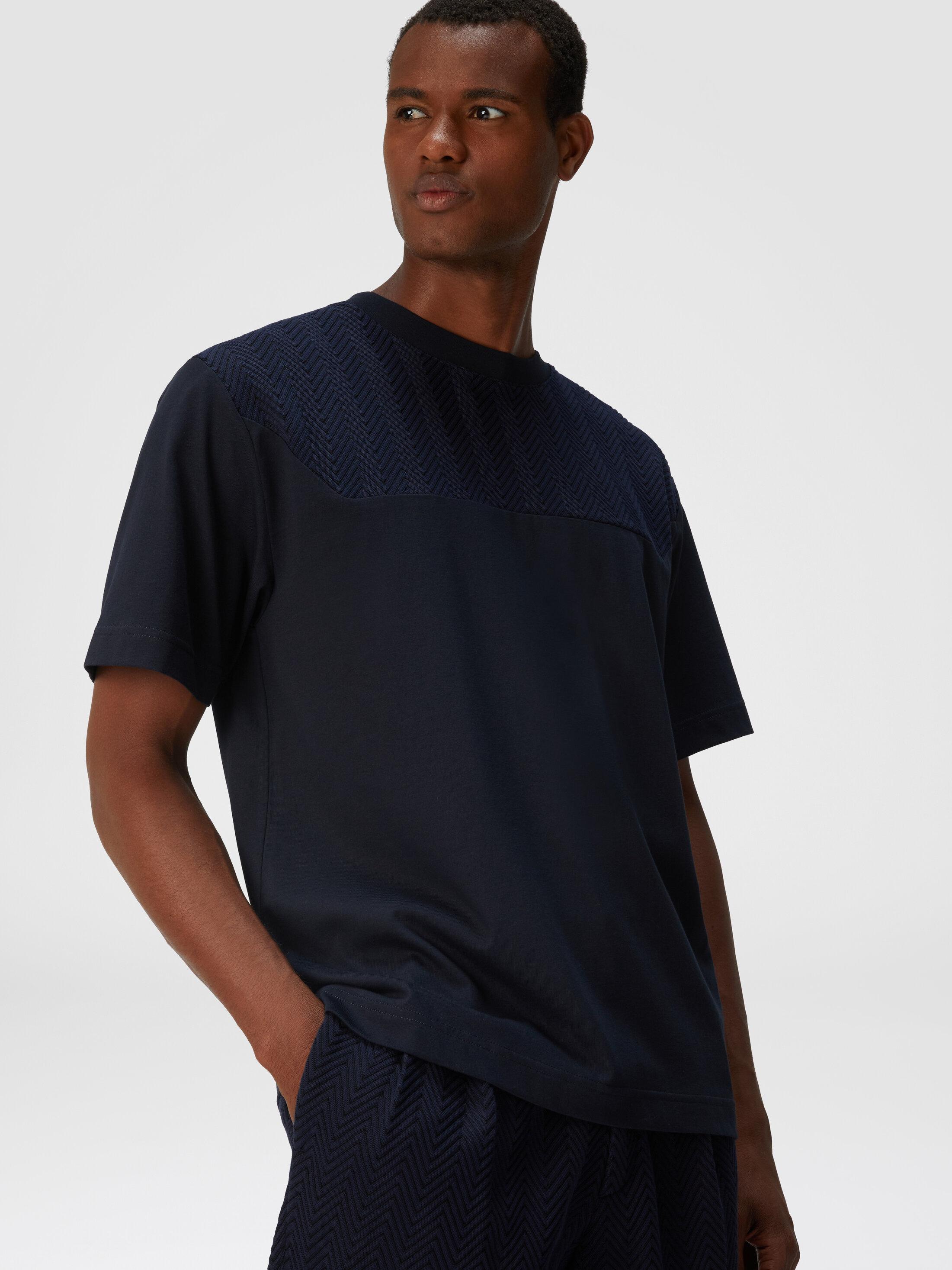 Cotton jersey T-shirt with zigzag insert Product Image