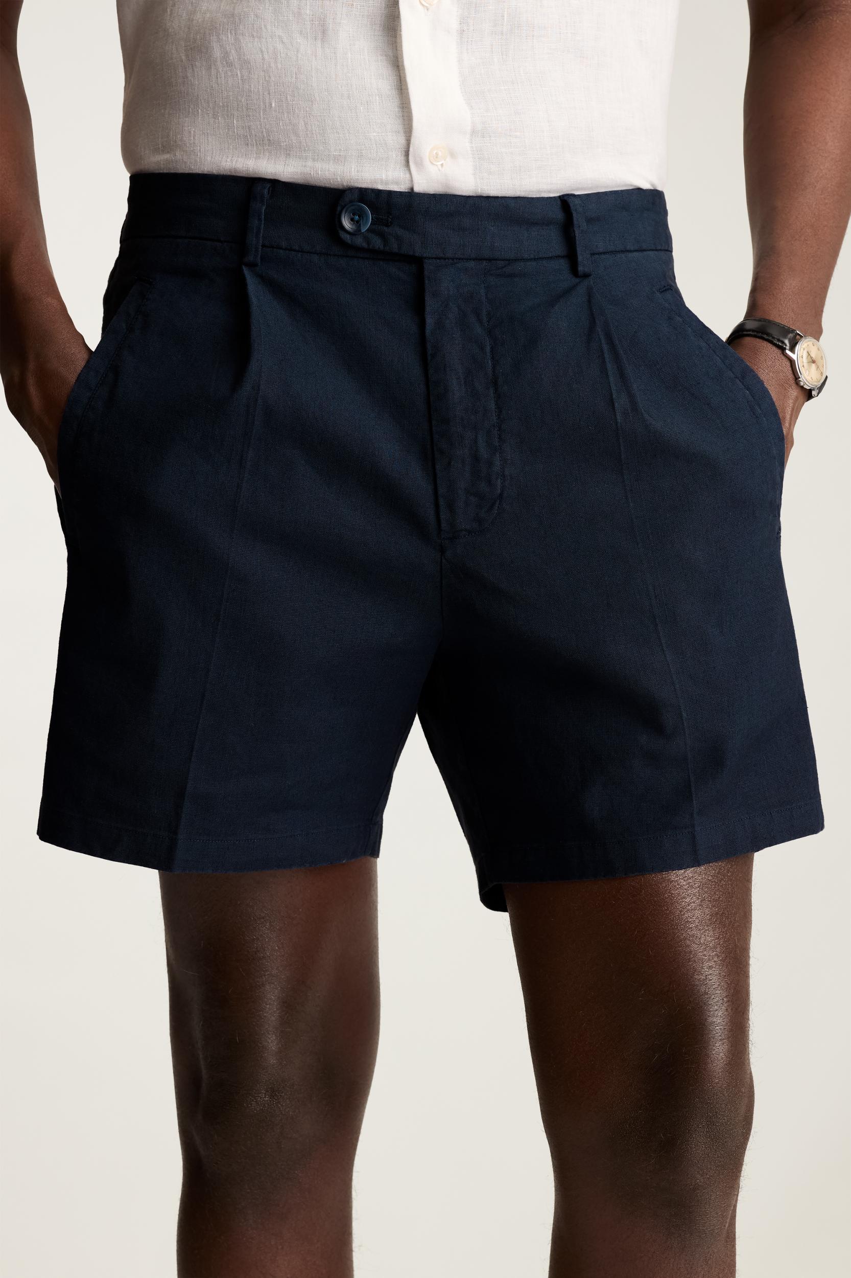 Coastal Linen Short Product Image