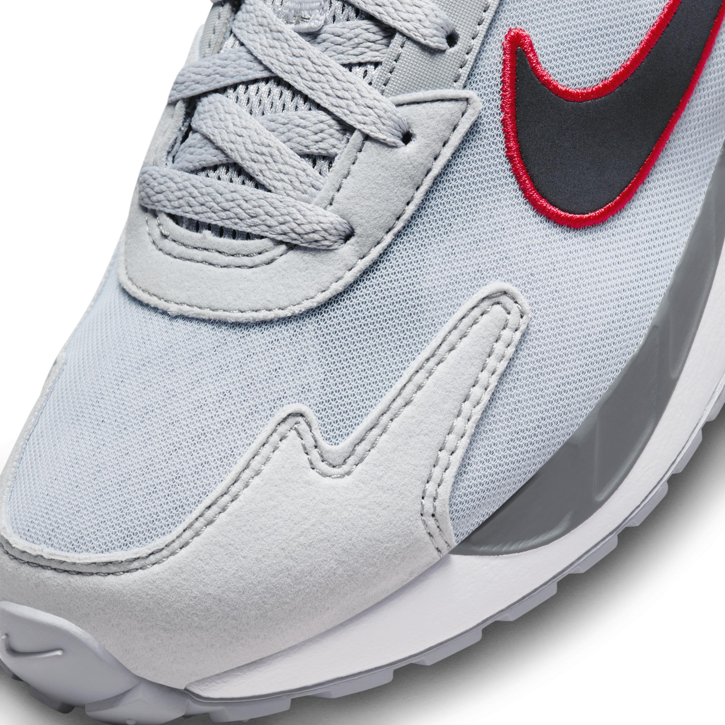 Nike Men's Air Max Solo Shoes Product Image