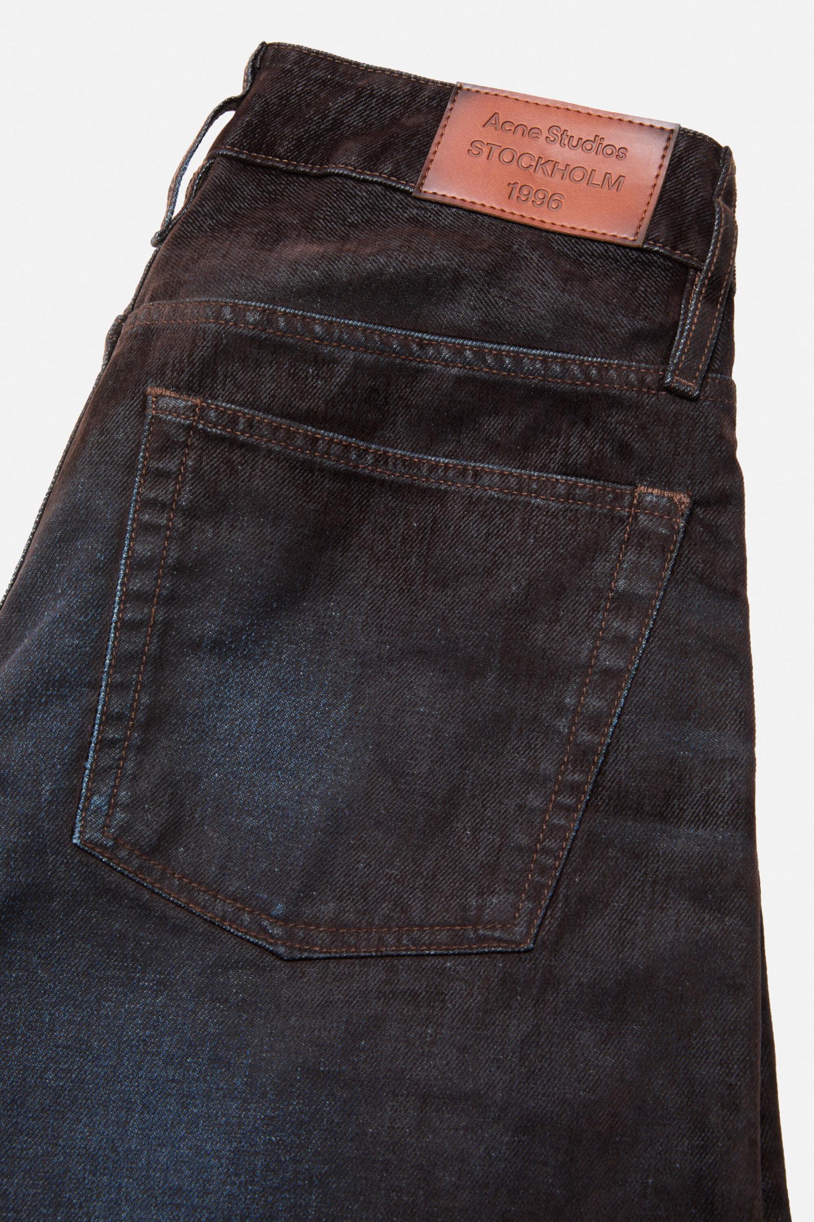 Belted jeans Product Image