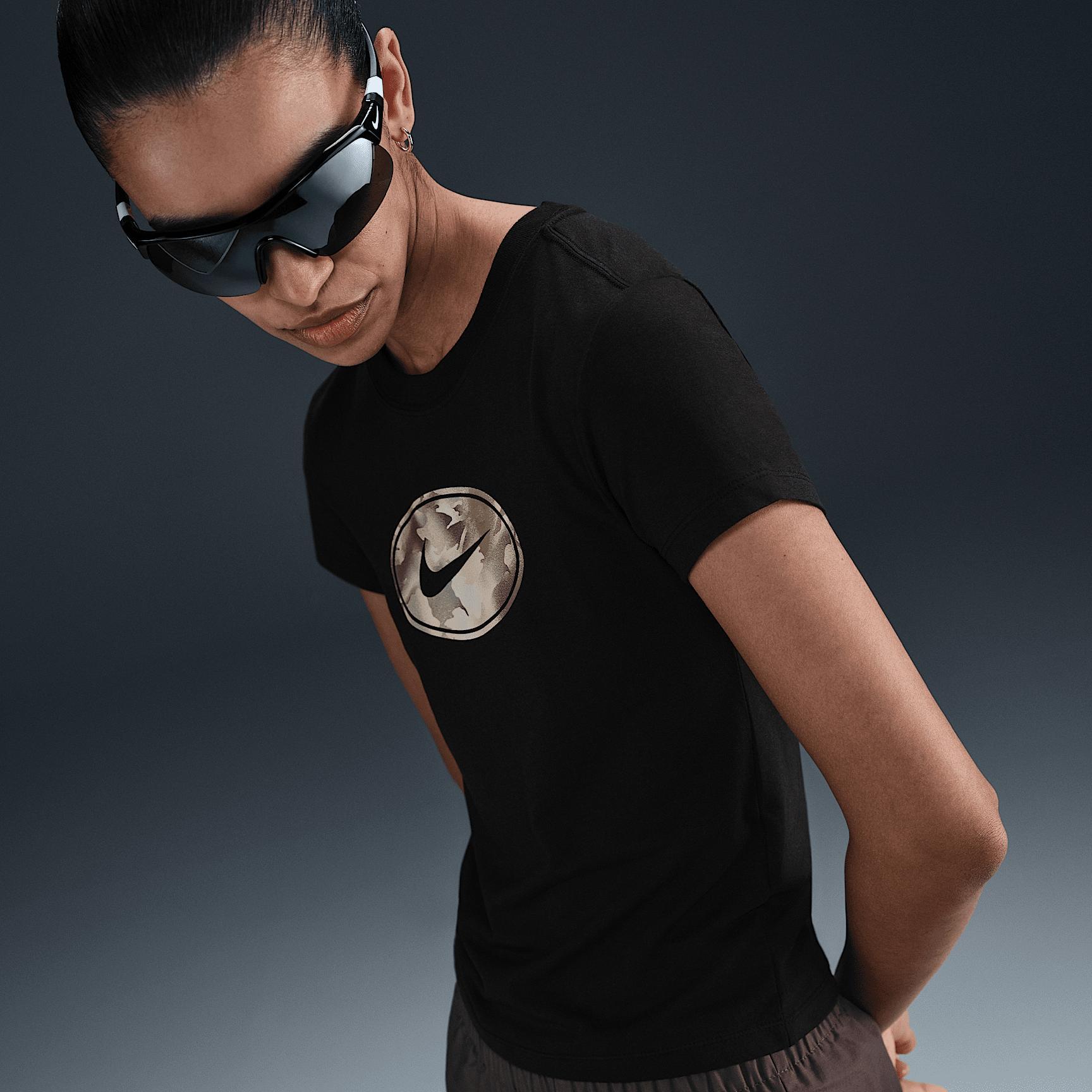 Nike Sportswear Women's Slim Short-Sleeve Tee Product Image