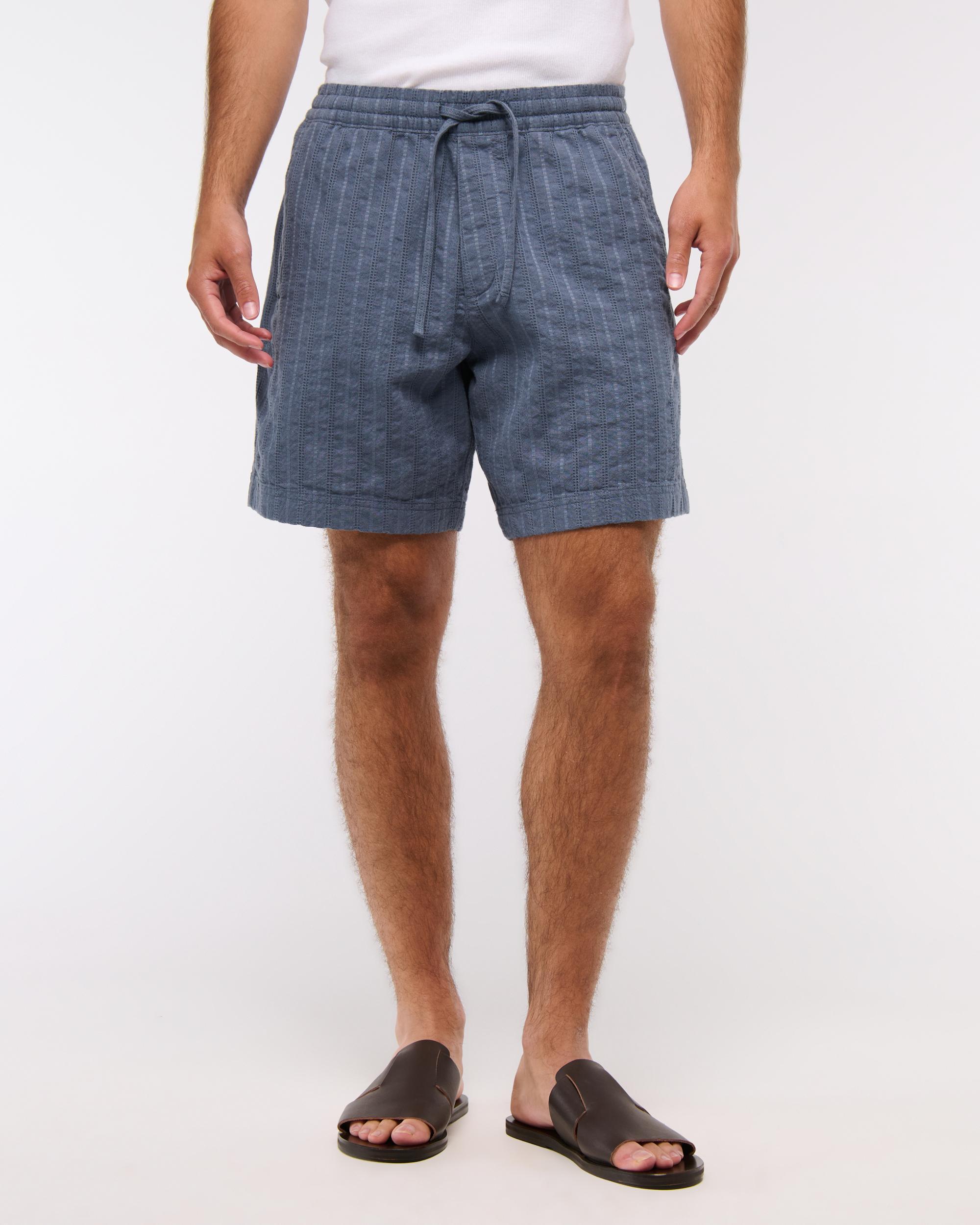 Relaxed Linen-Blend Pull-On Short Product Image