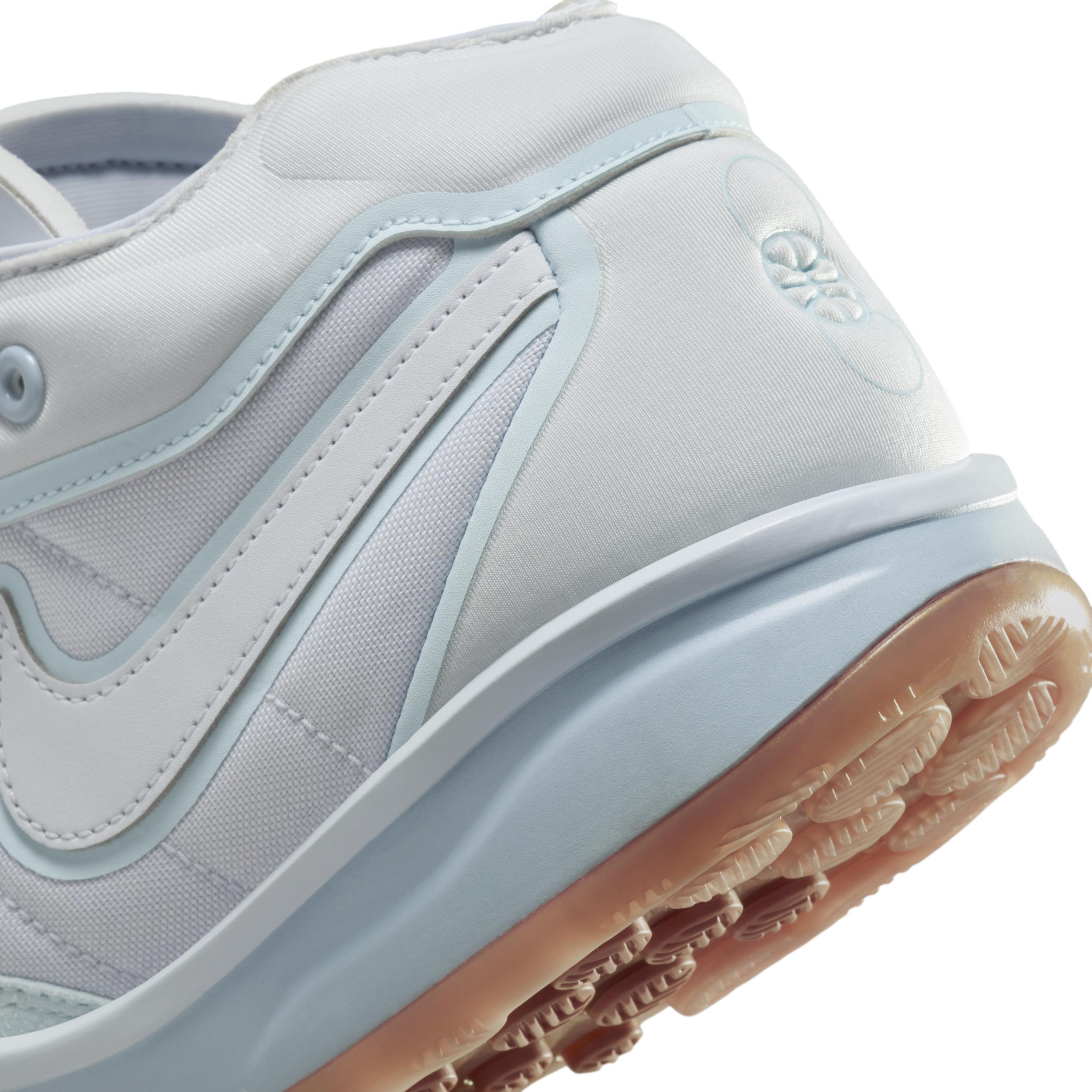 Nike Women's G.T. Hustle 2 Basketball Shoes Product Image