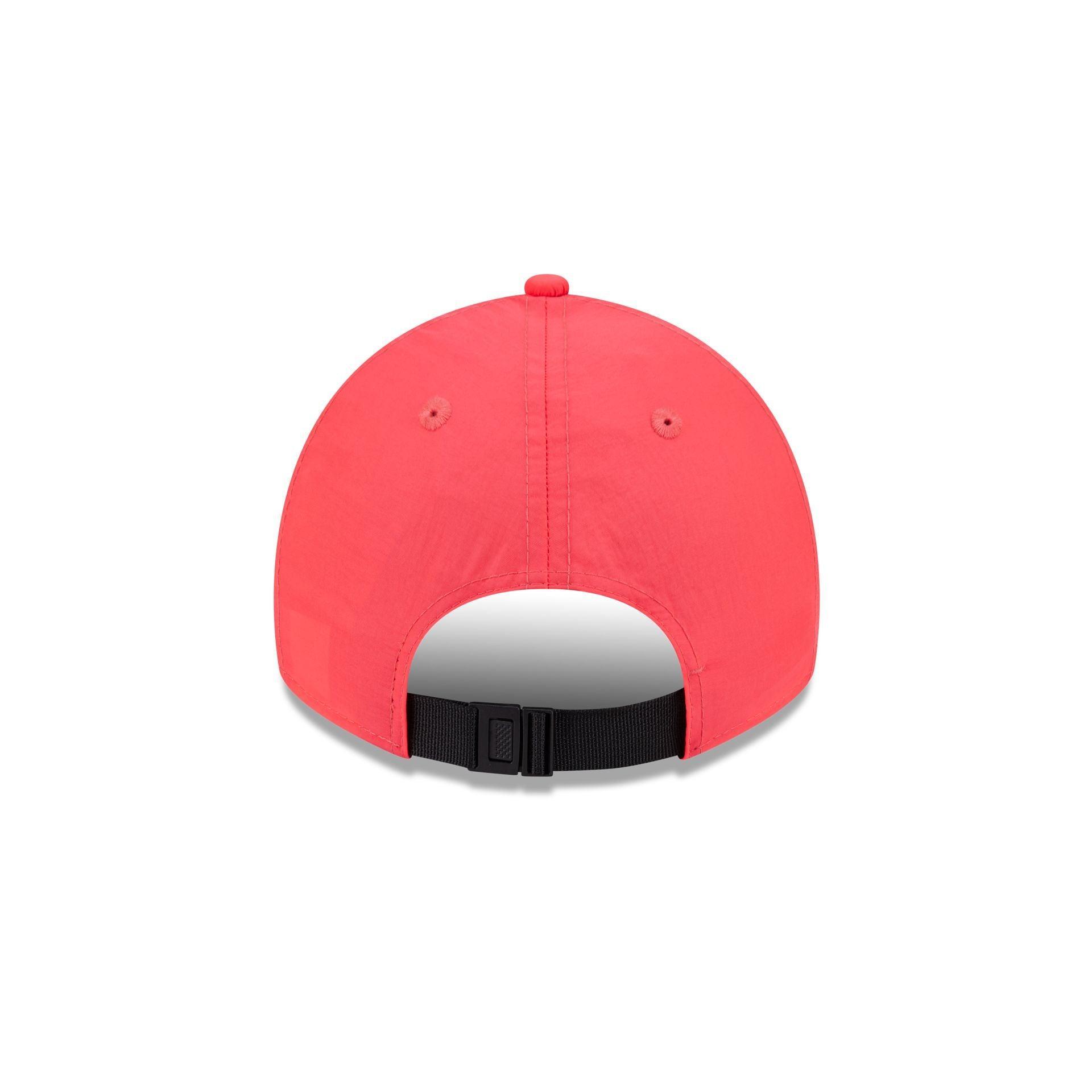 Manchester United FC Contrast Stitch 9TWENTY Adjustable Hat Male Product Image
