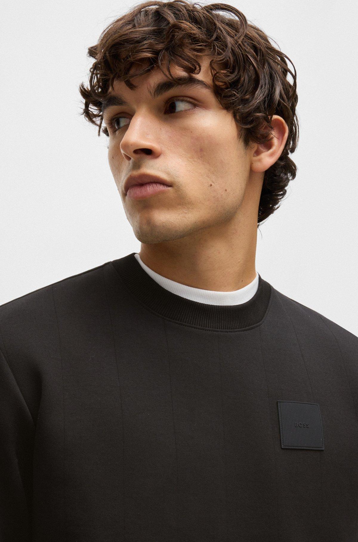 Sweatshirt with drop-needle stitching Product Image