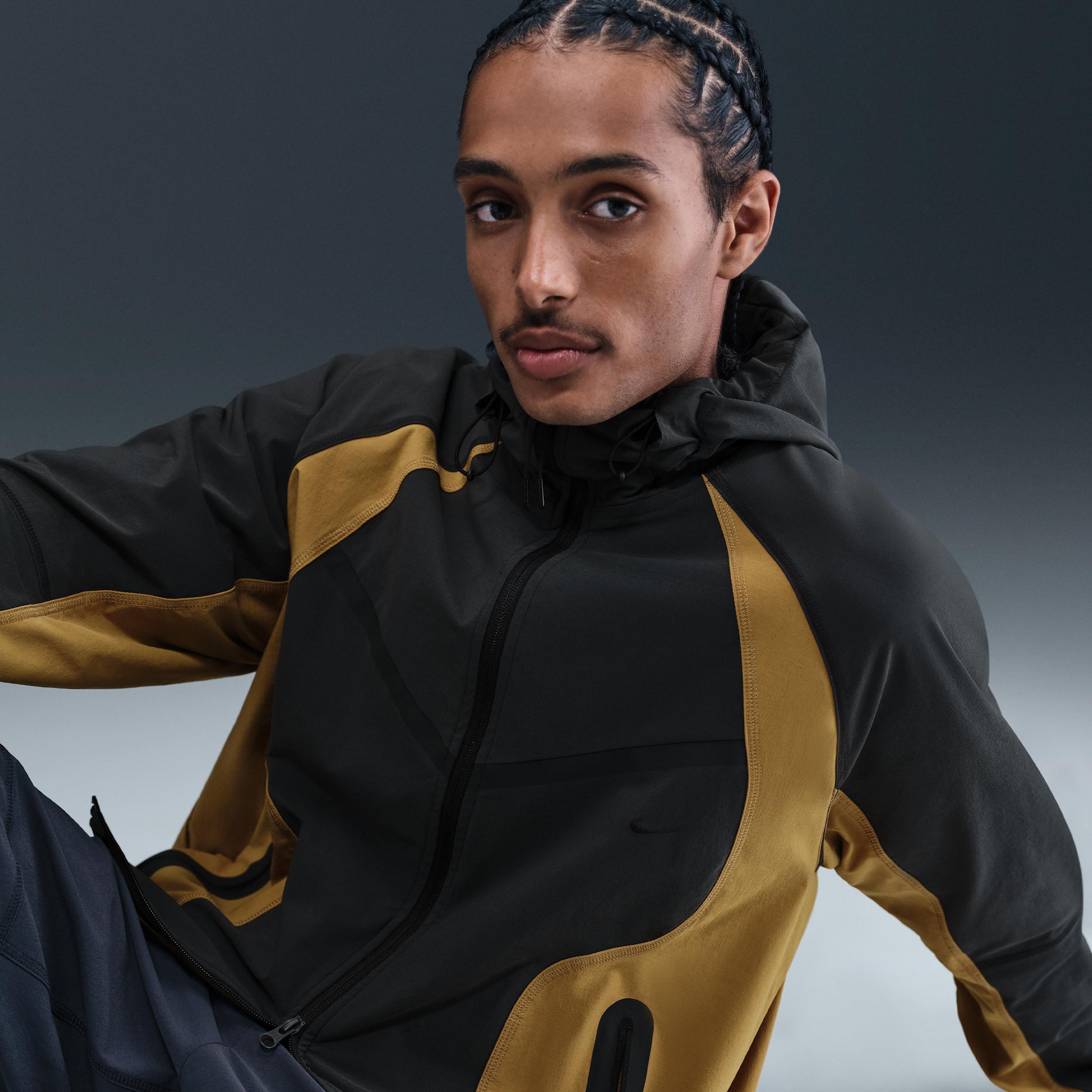 Nike Tech Men's Dri-FIT Woven Color-Block Windrunner Loose Jacket Product Image