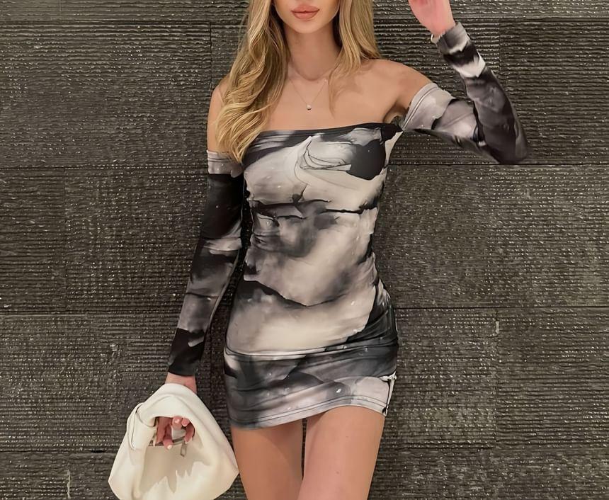 Long-Sleeve Off Shoulder Tie Dye Mini Bodycon Dress Product Image