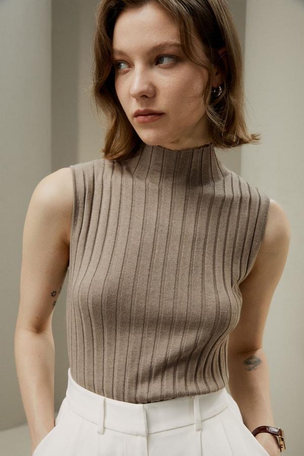 Silk-Cashmere Blend Knit Top Product Image