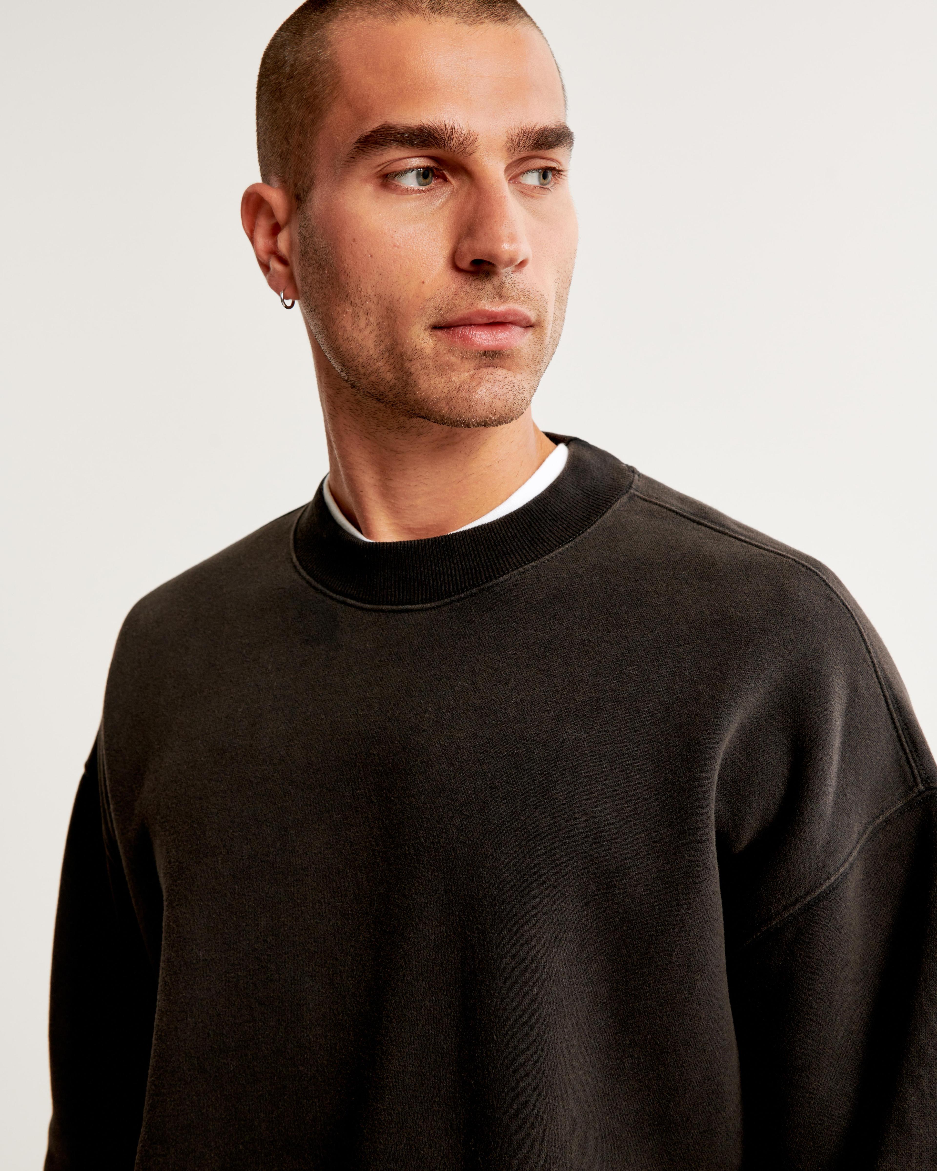 Essential Crew Sweatshirt Product Image