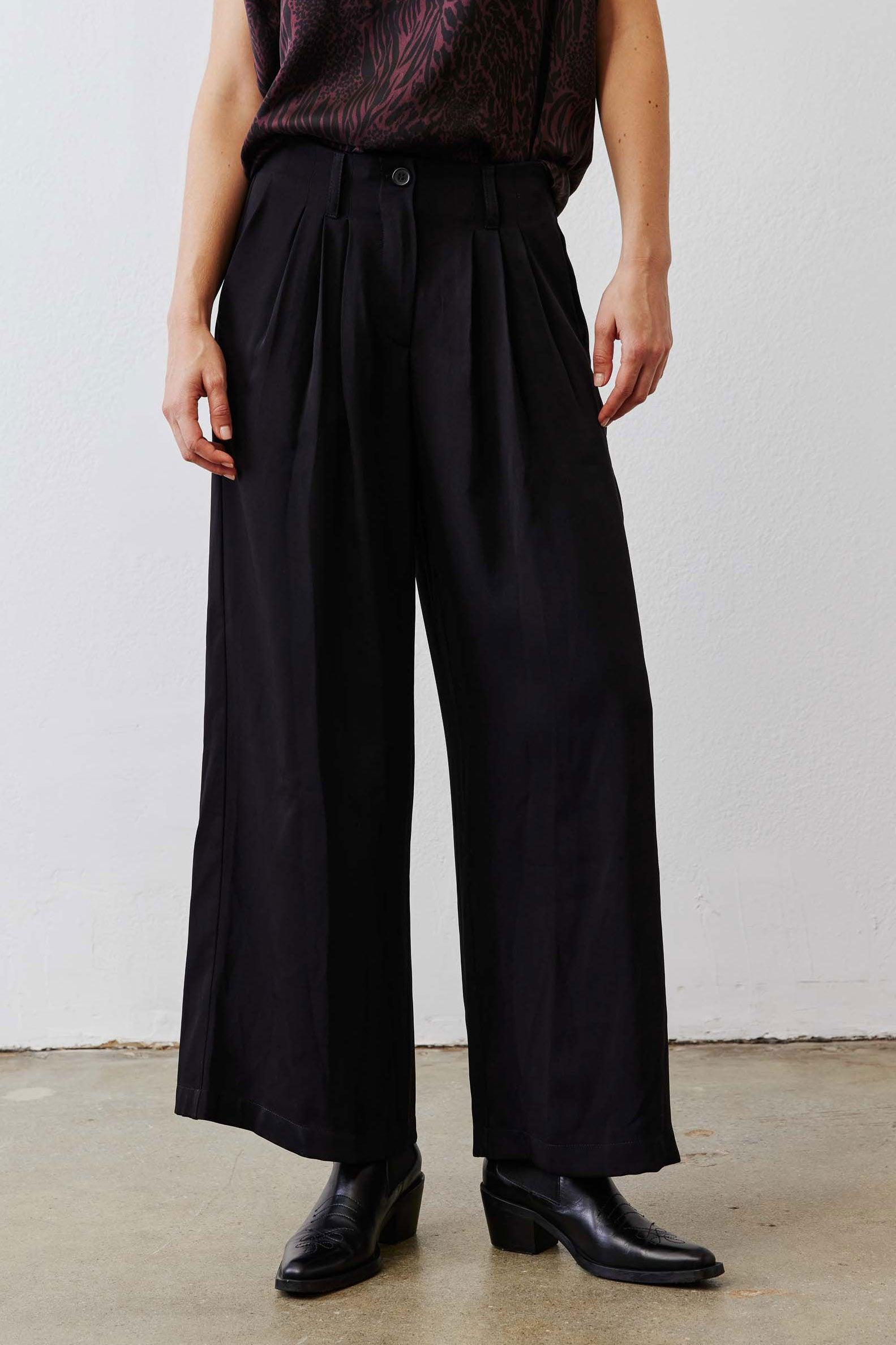The Wide Leg Trouser Product Image