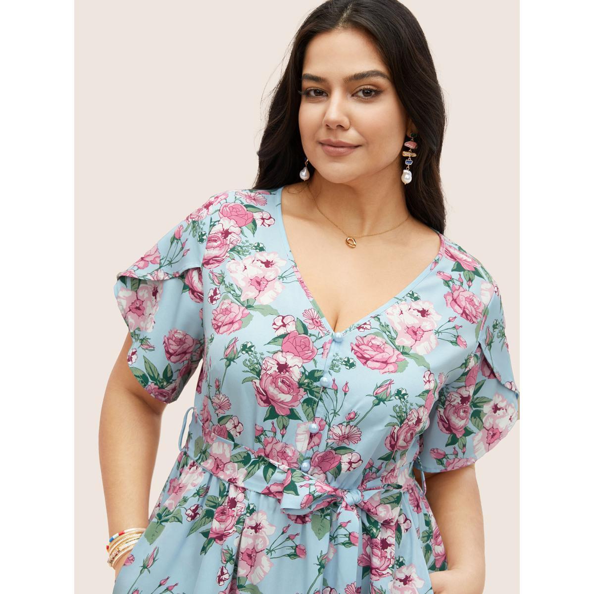 Plus Size Floral Button Detail Gathered Petal Sleeve Dress LightBlue Women Elegant Gathered V-neck Short sleeve Curvy BloomChic 26/4X Product Image