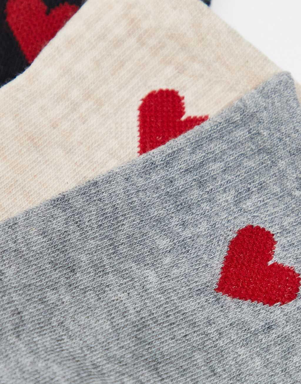 ONLY 3-pack heart socks in black, beige & gray Product Image