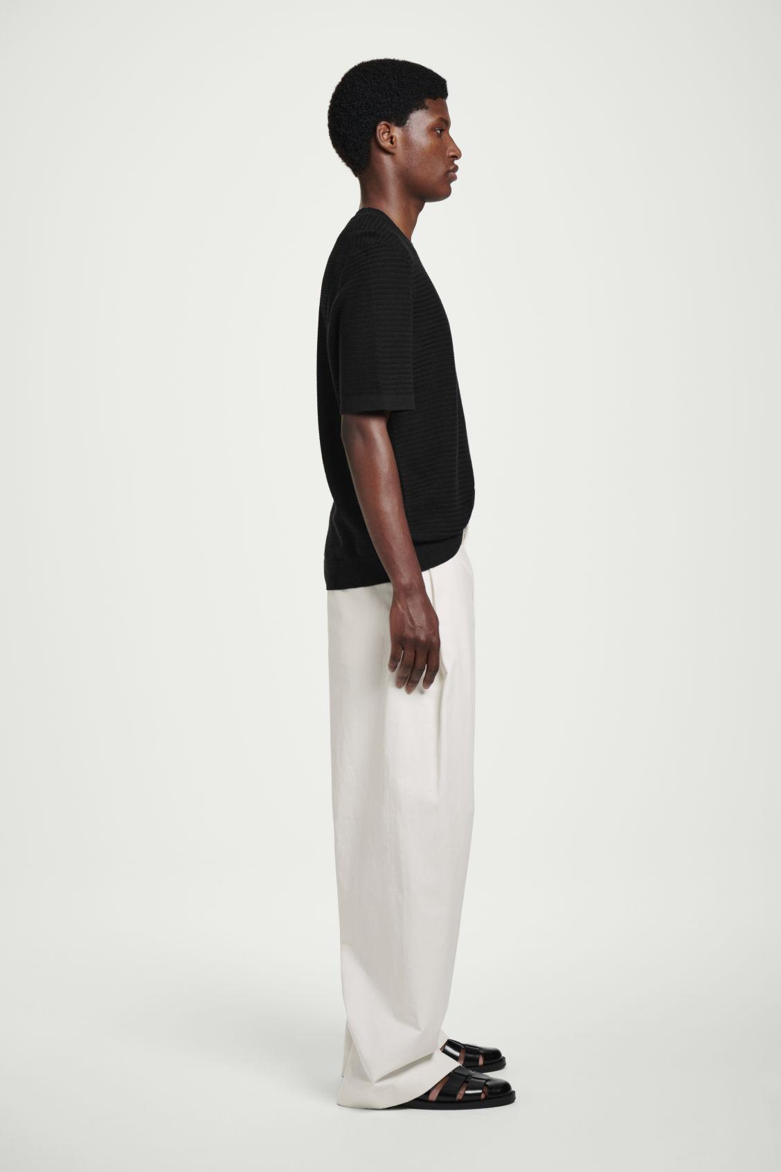 TEXTURED KNITTED COTTON T-SHIRT Product Image