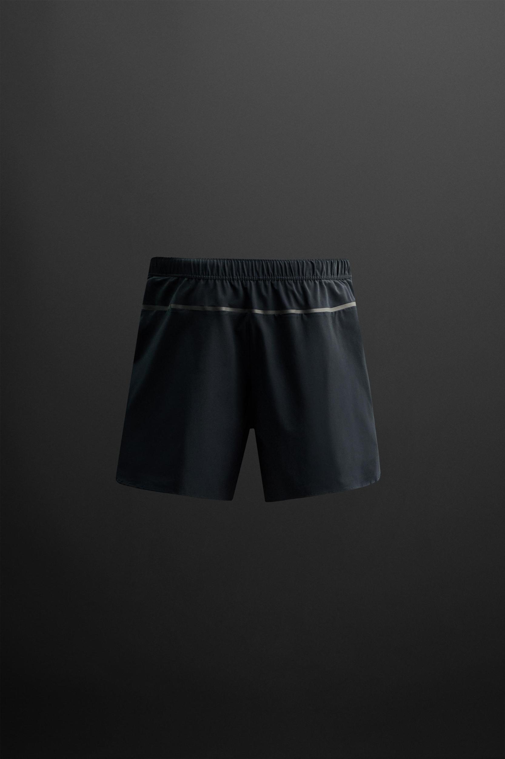 TRAINING TEXTURED SHORTS Product Image