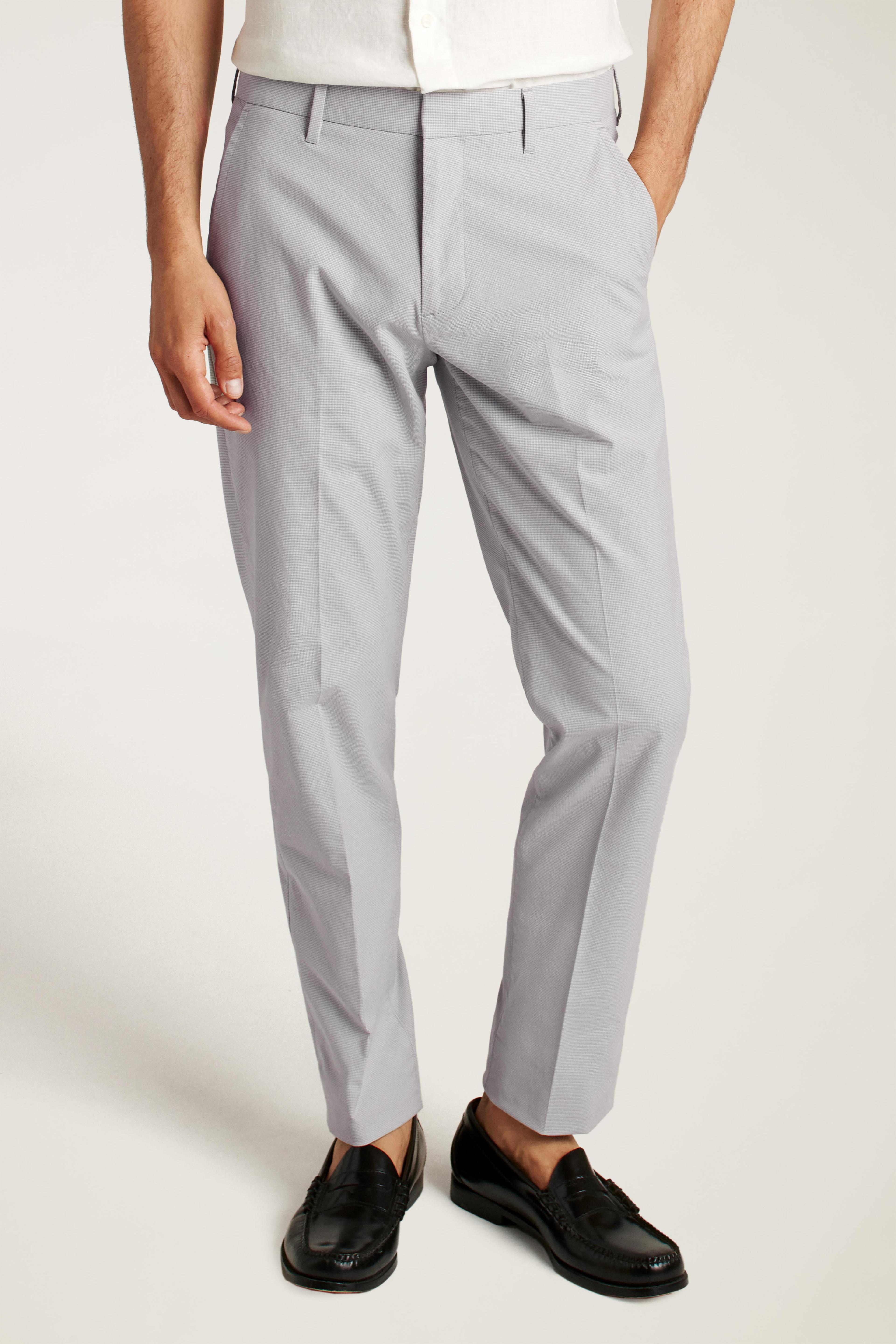 Weekday Warrior Dress Pants Product Image