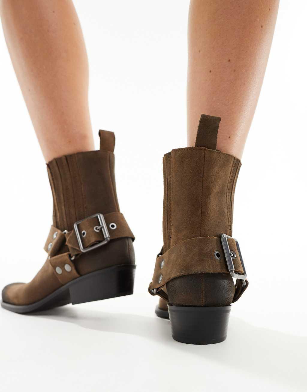 Pull & Bear ankle boots with buckle detail Product Image