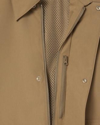 Men's Lightweight Water-Repellent Jacket Product Image