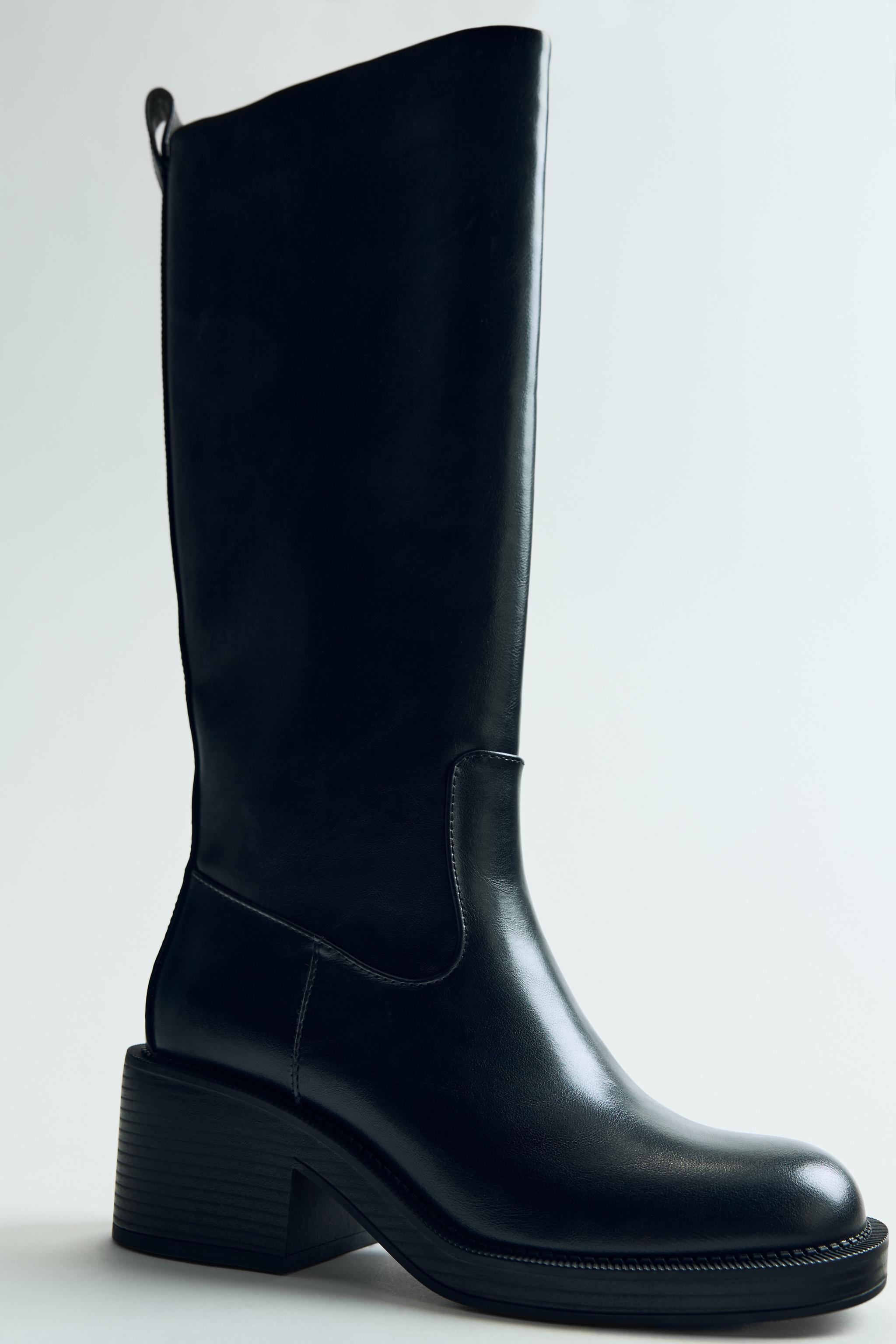 WIDE HEELED BOOTS Product Image