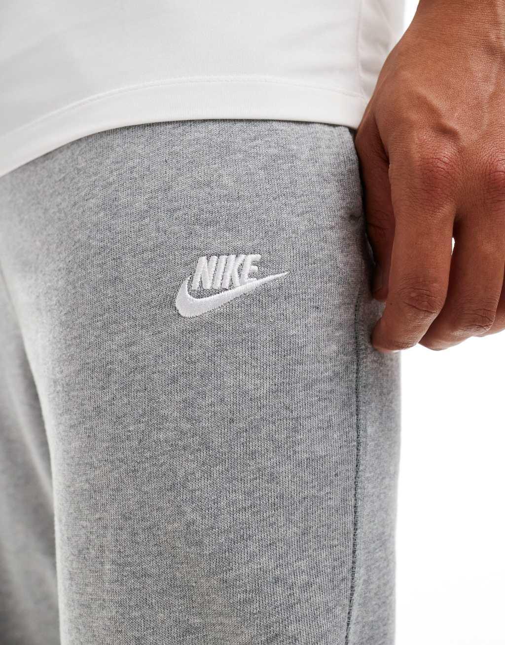 Nike Club Knit sweatpants in gray Product Image