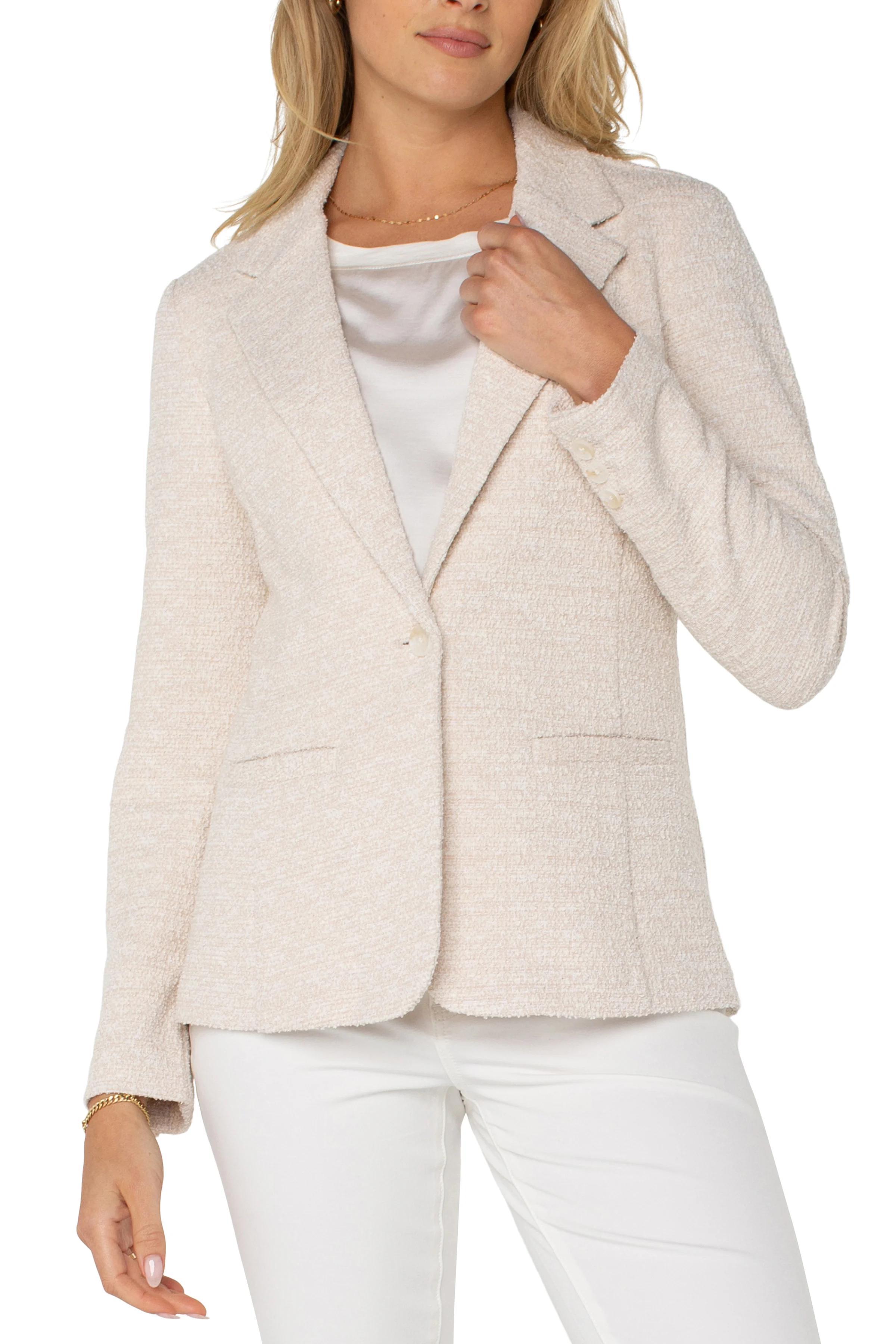 fitted blazer Product Image