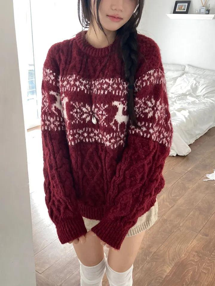 Crew Neck Deer Jacquard Cable Knit Sweater Product Image