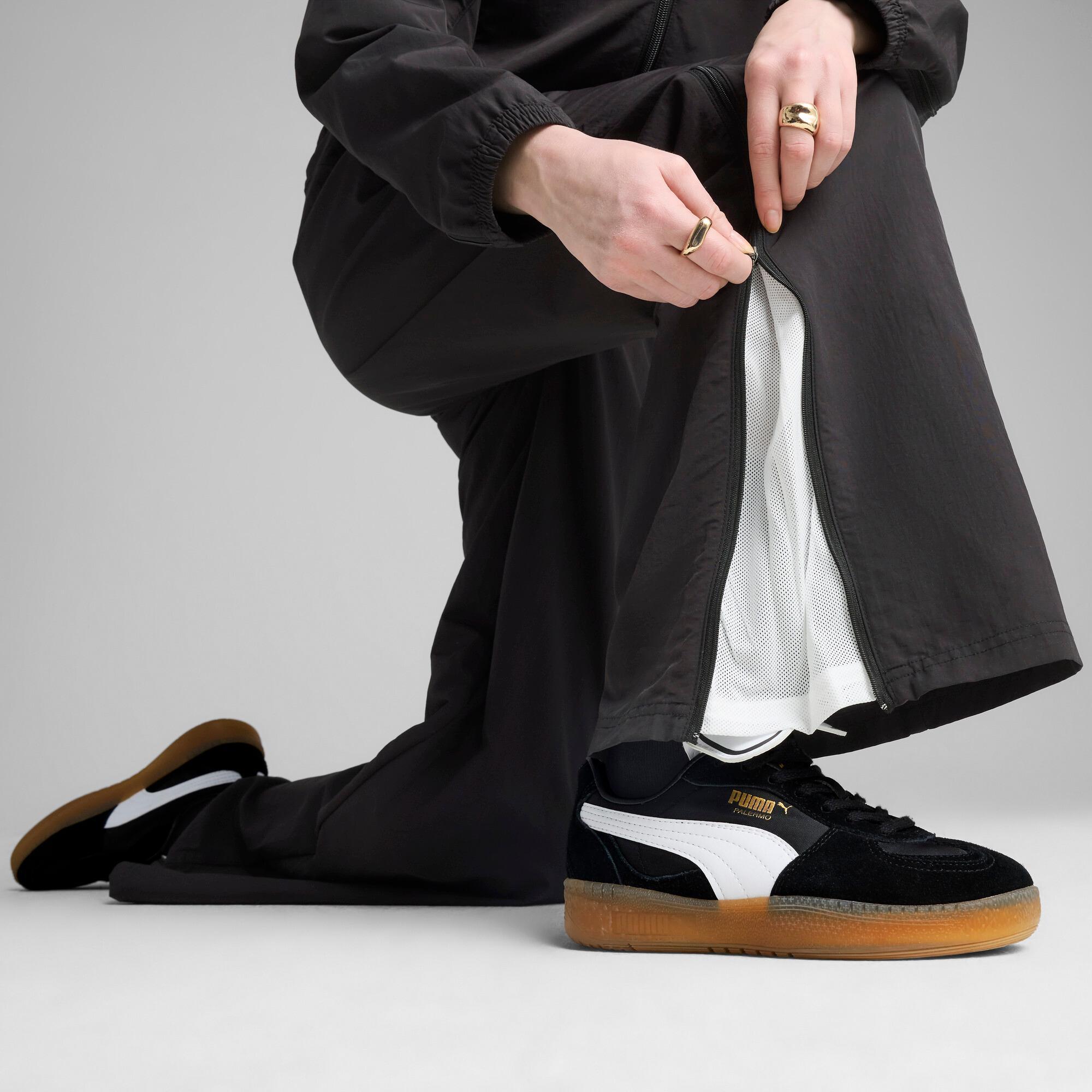 DARE TO Women's Relaxed Woven Zip-Off Pants Product Image