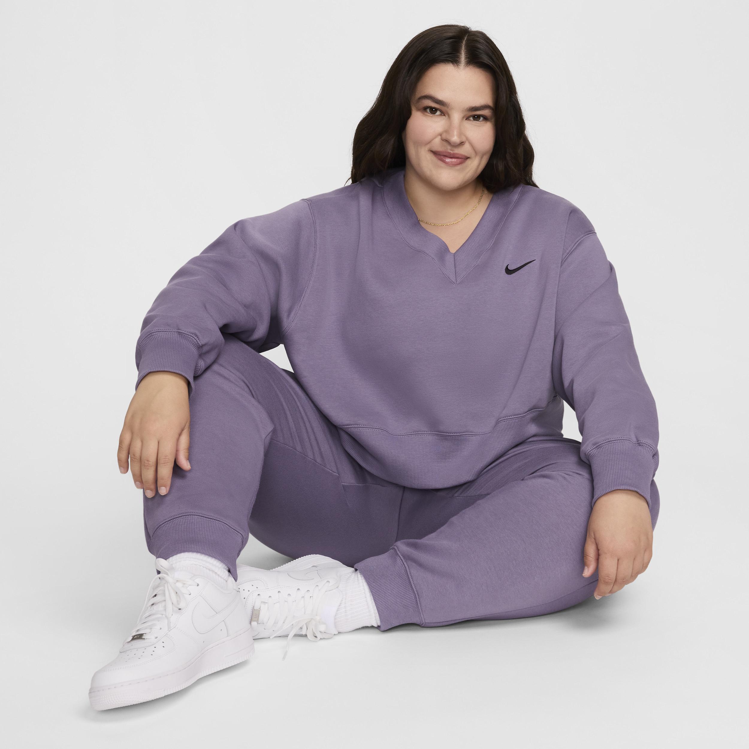 Nike Sportswear Phoenix Fleece Women's Oversized Cropped V-Neck Top (Plus Size) Product Image