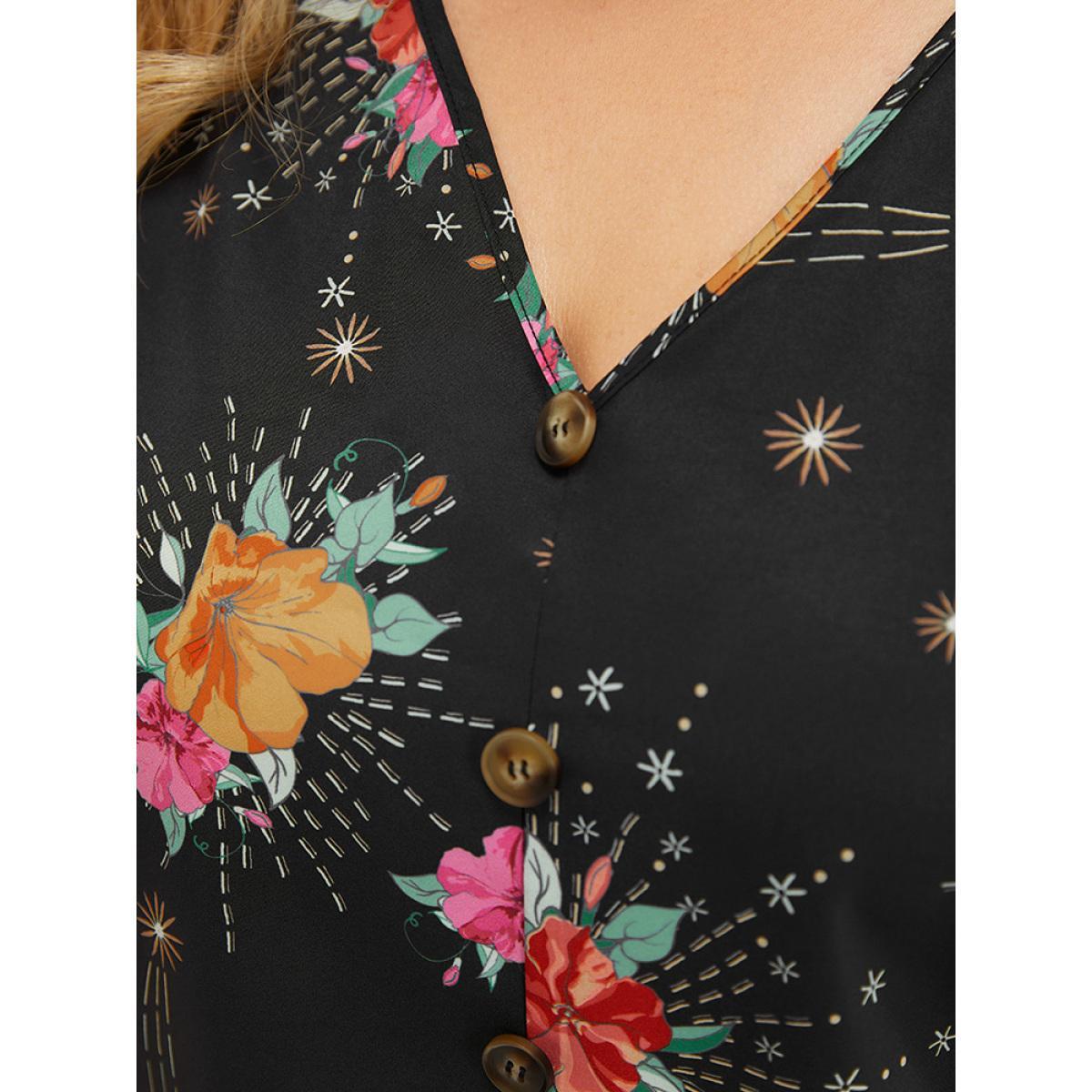 Plus Size BlackFlower Floral Shirred Puff Sleeve Blouse Women Glamour Short sleeve V-neck Going out Blouses BloomChic 30/6X Product Image