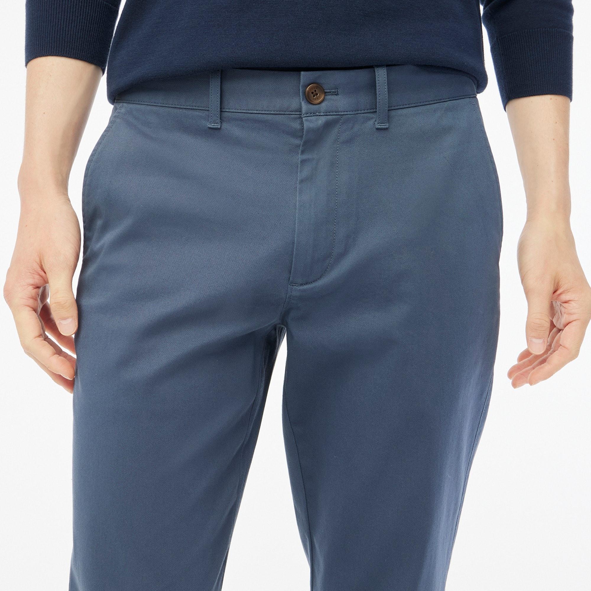Straight-fit flex chino pant Product Image