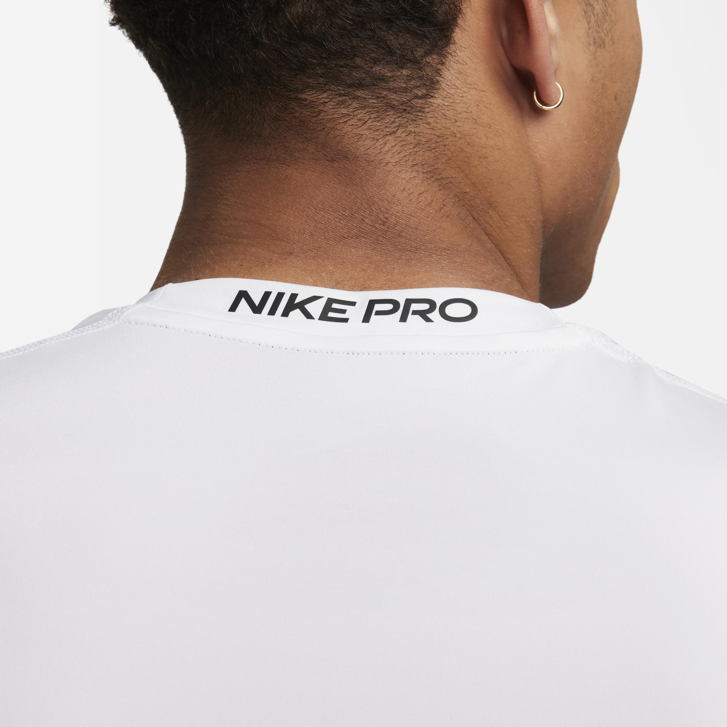 Men's Nike Pro Dri-FIT Slim Sleeveless Top Product Image