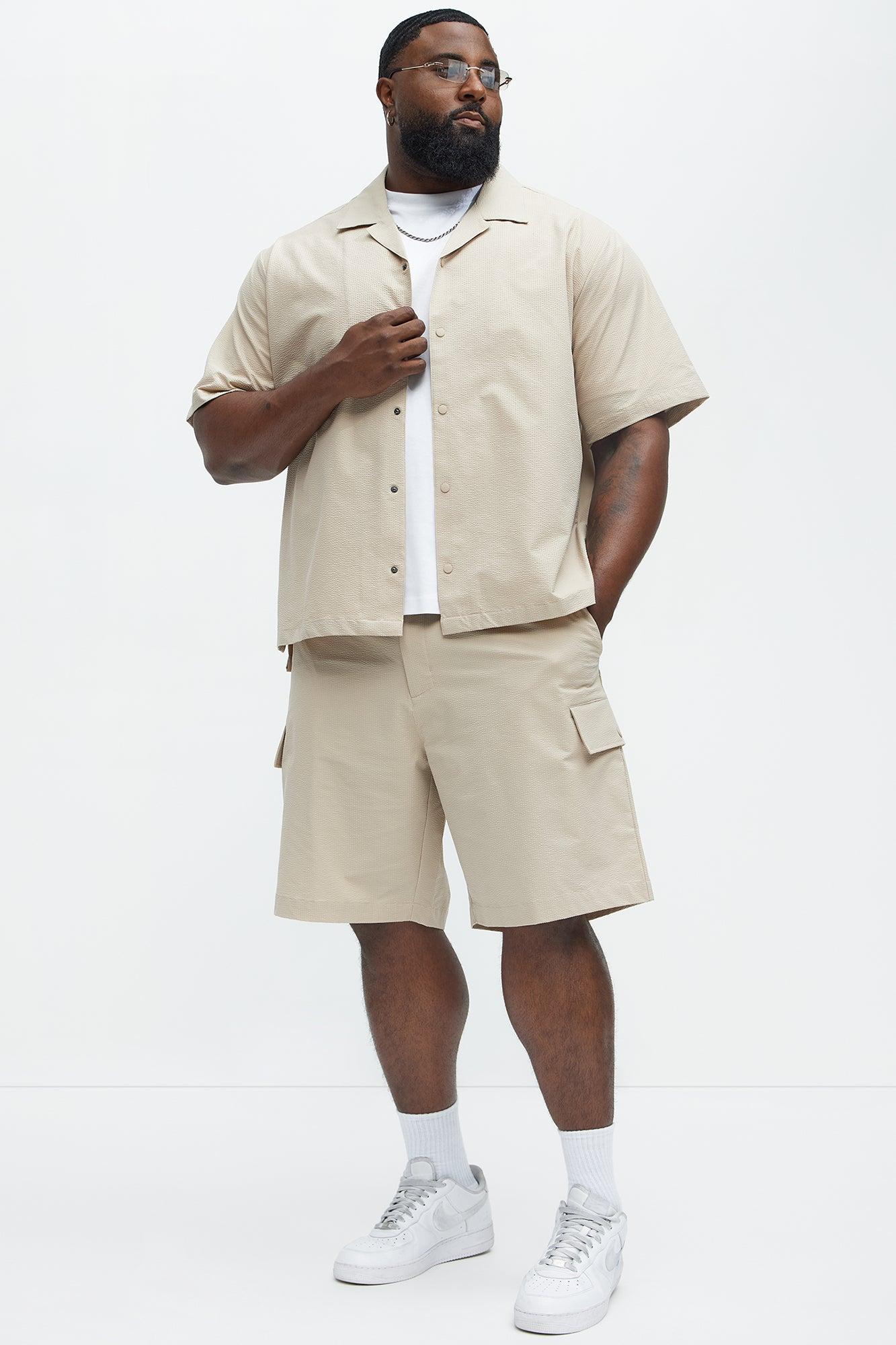 Seersucker Cargo Shorts - Beige Product Image