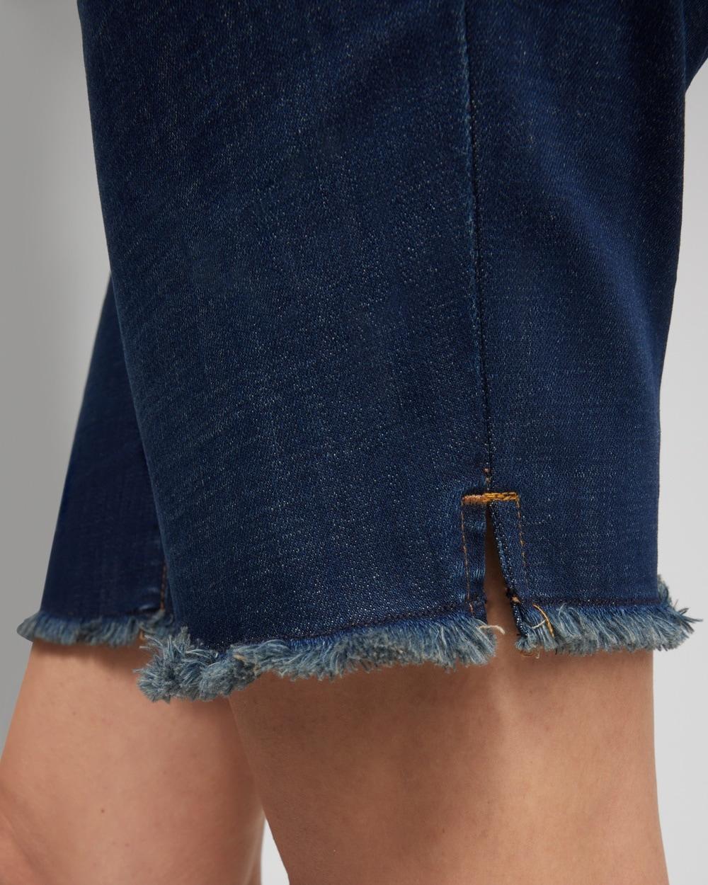 Girlfriend 7" Fray Hem Shorts Product Image